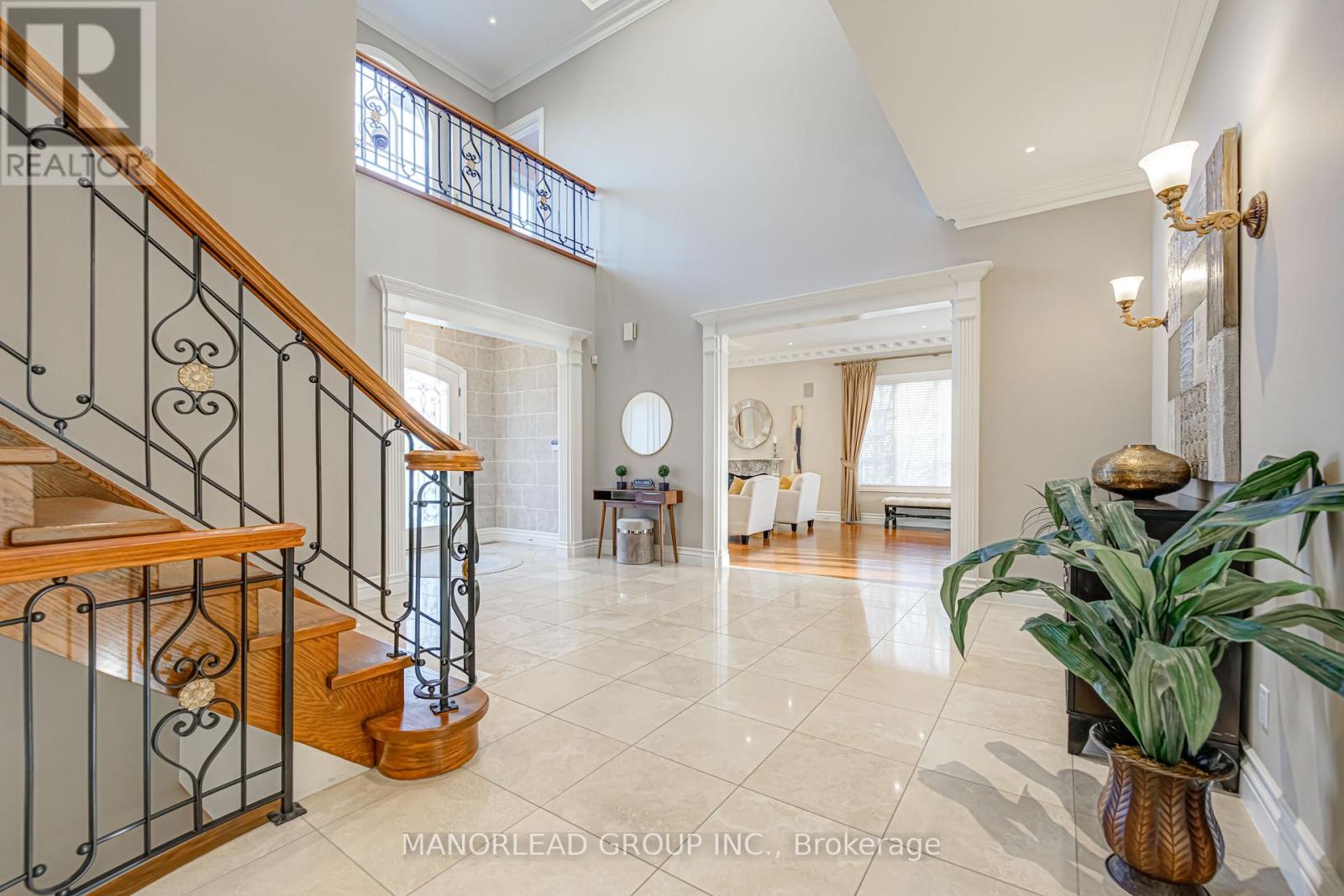 Photo 40 of 87 Arnold Avenue, Vaughan ON