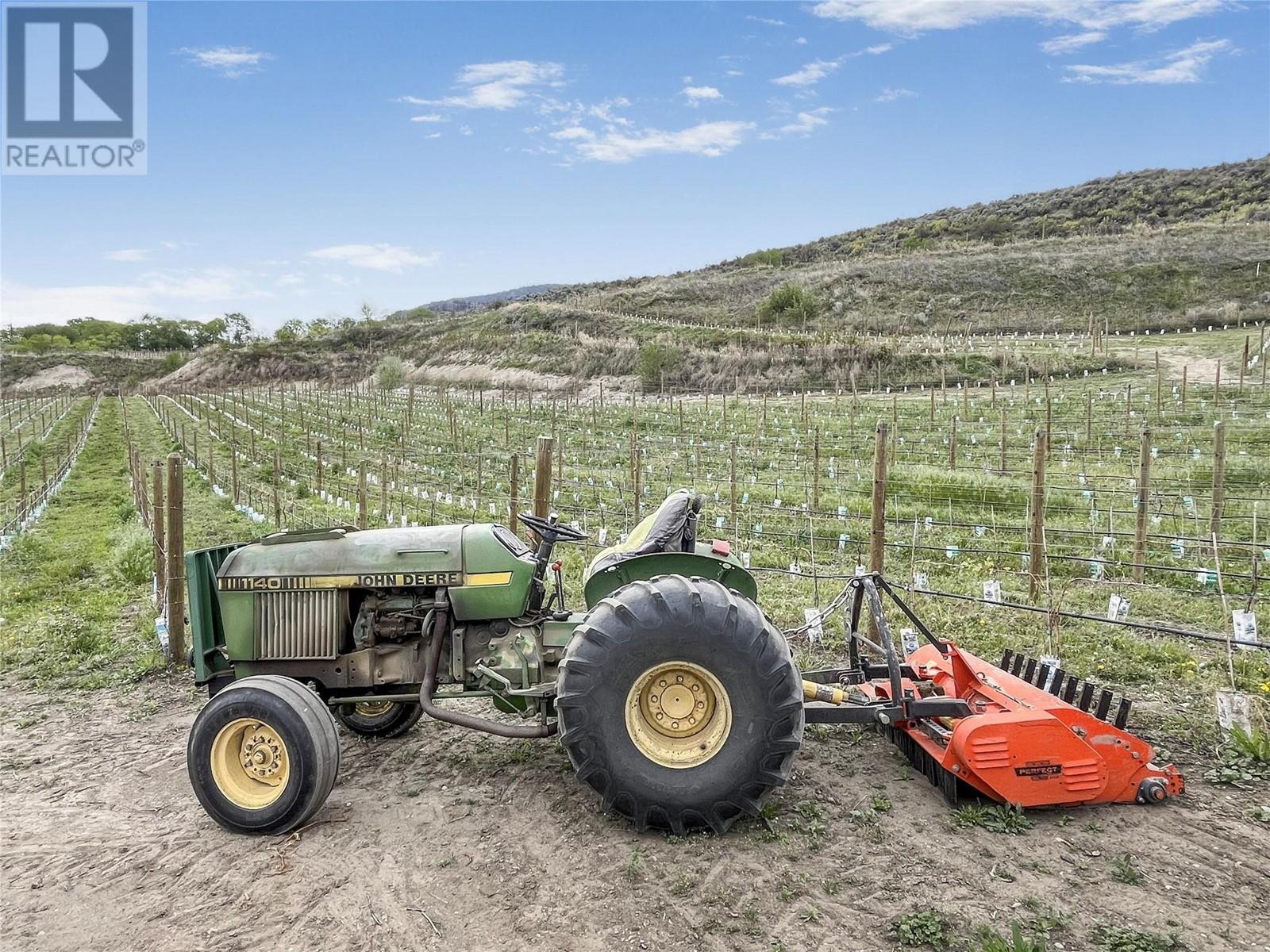 18606 Highway 97, Osoyoos