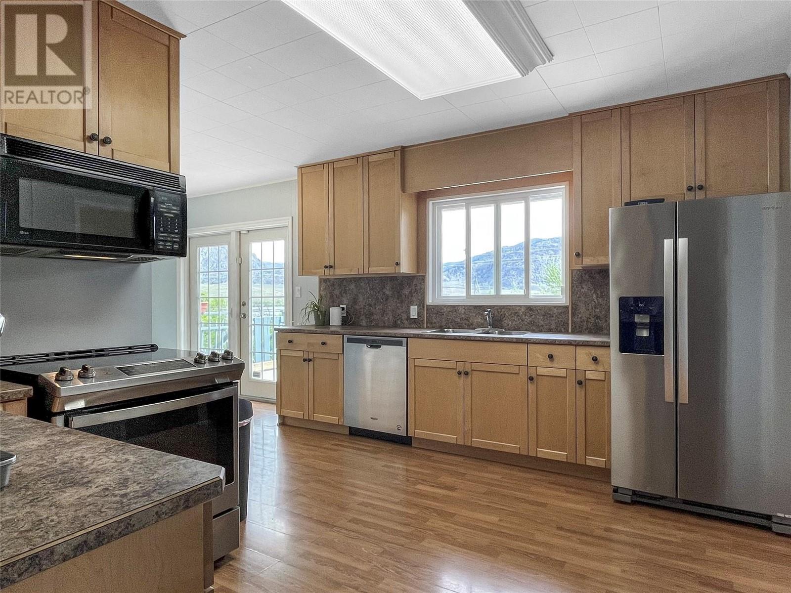 18606 Highway 97, Osoyoos