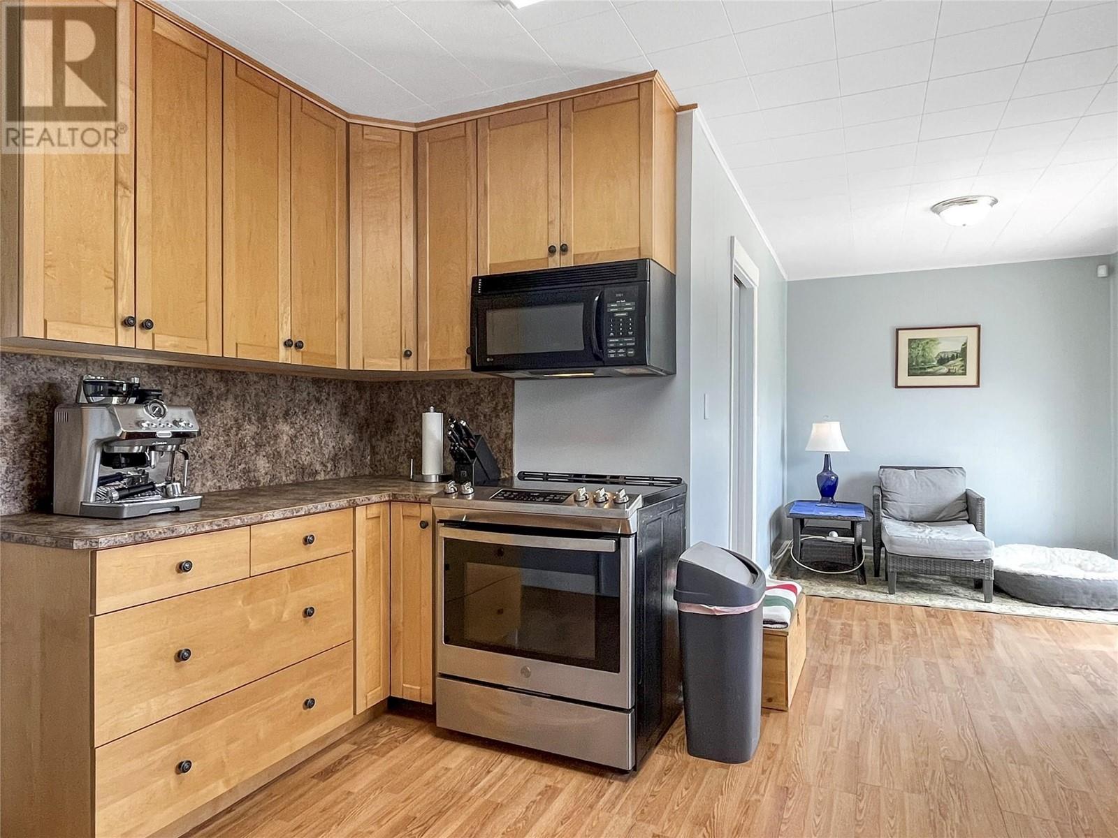 18606 Highway 97, Osoyoos