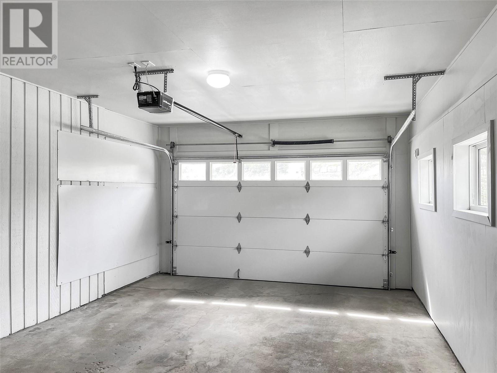 18606 Highway 97, Osoyoos