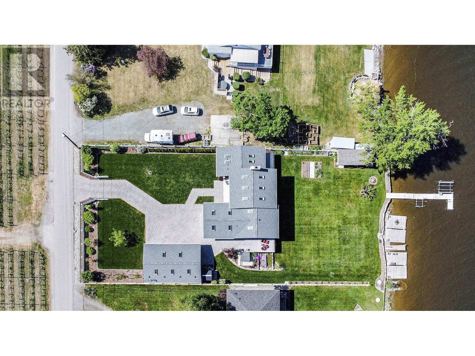 18606 Highway 97, Osoyoos