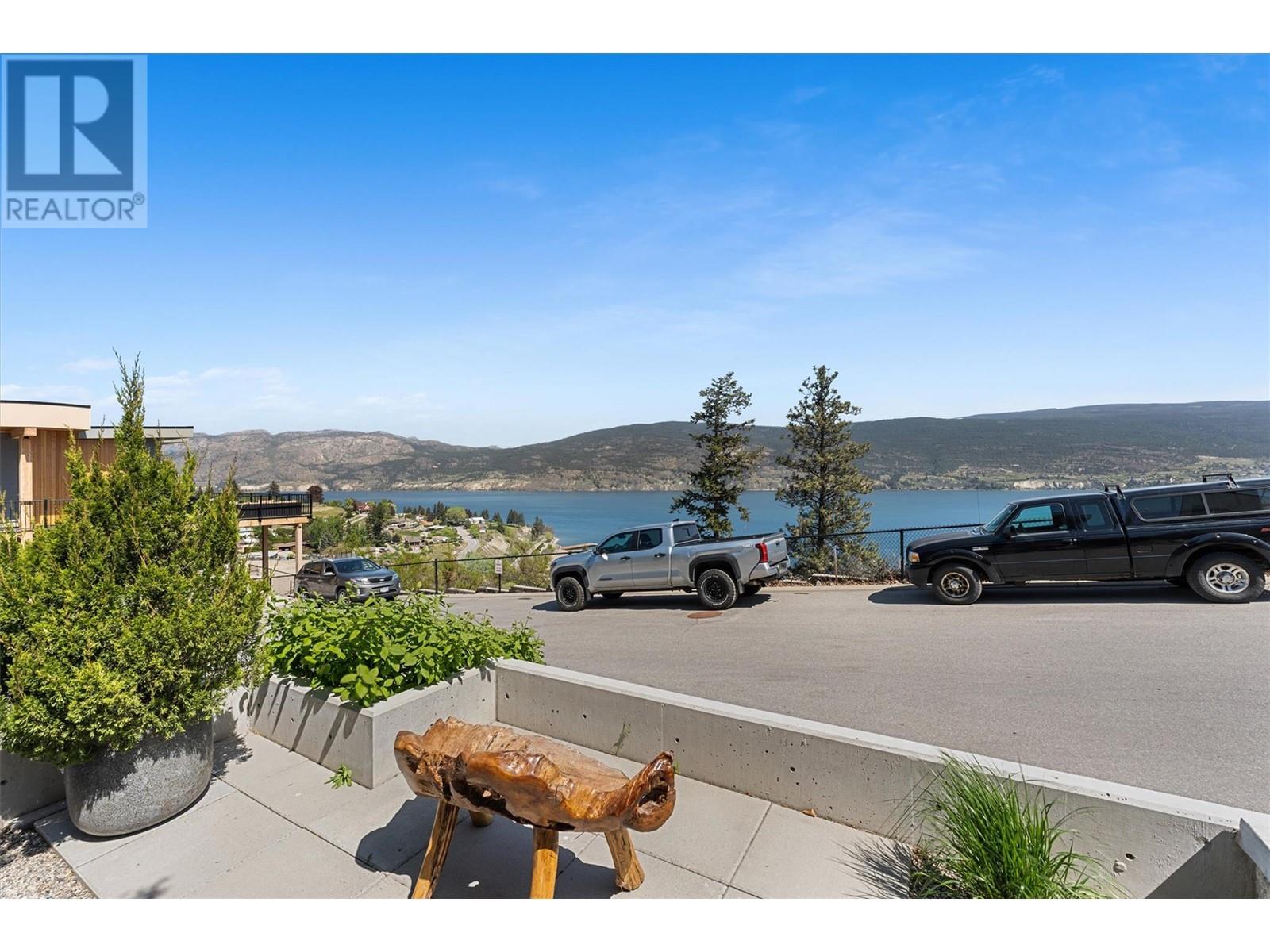 105 6114 Faircrest Street, Summerland