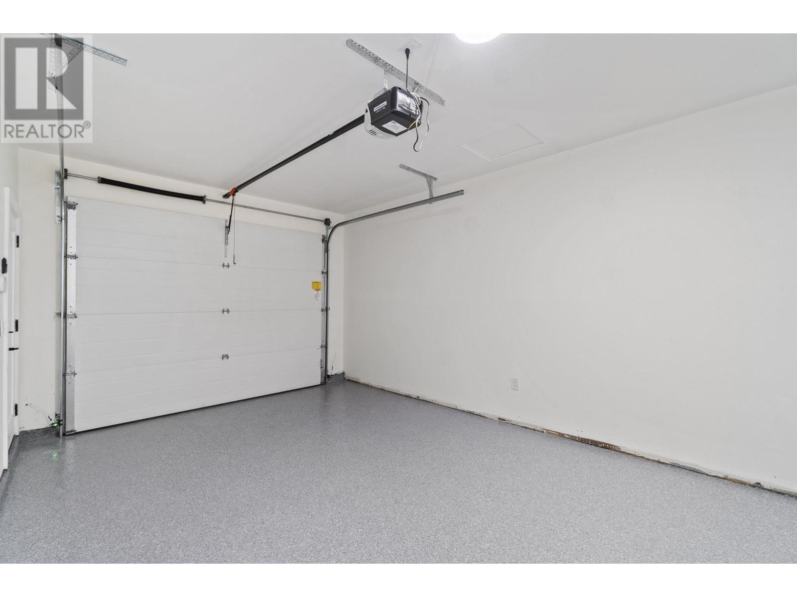 8073 18TH AVENUE, Burnaby real estate listing R2998739