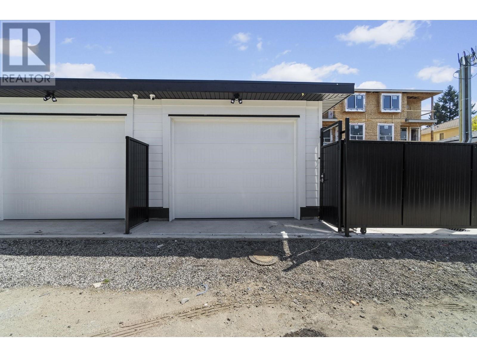 8073 18TH AVENUE, Burnaby real estate listing R2998739