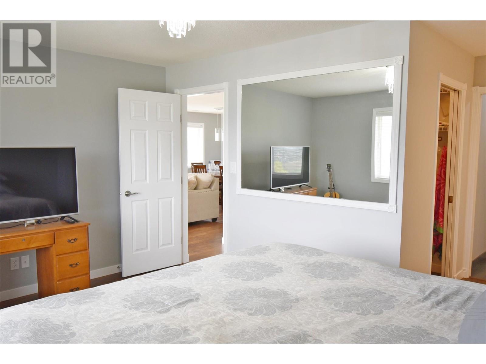 8700 Clerke Road Unit# 3, Coldstream