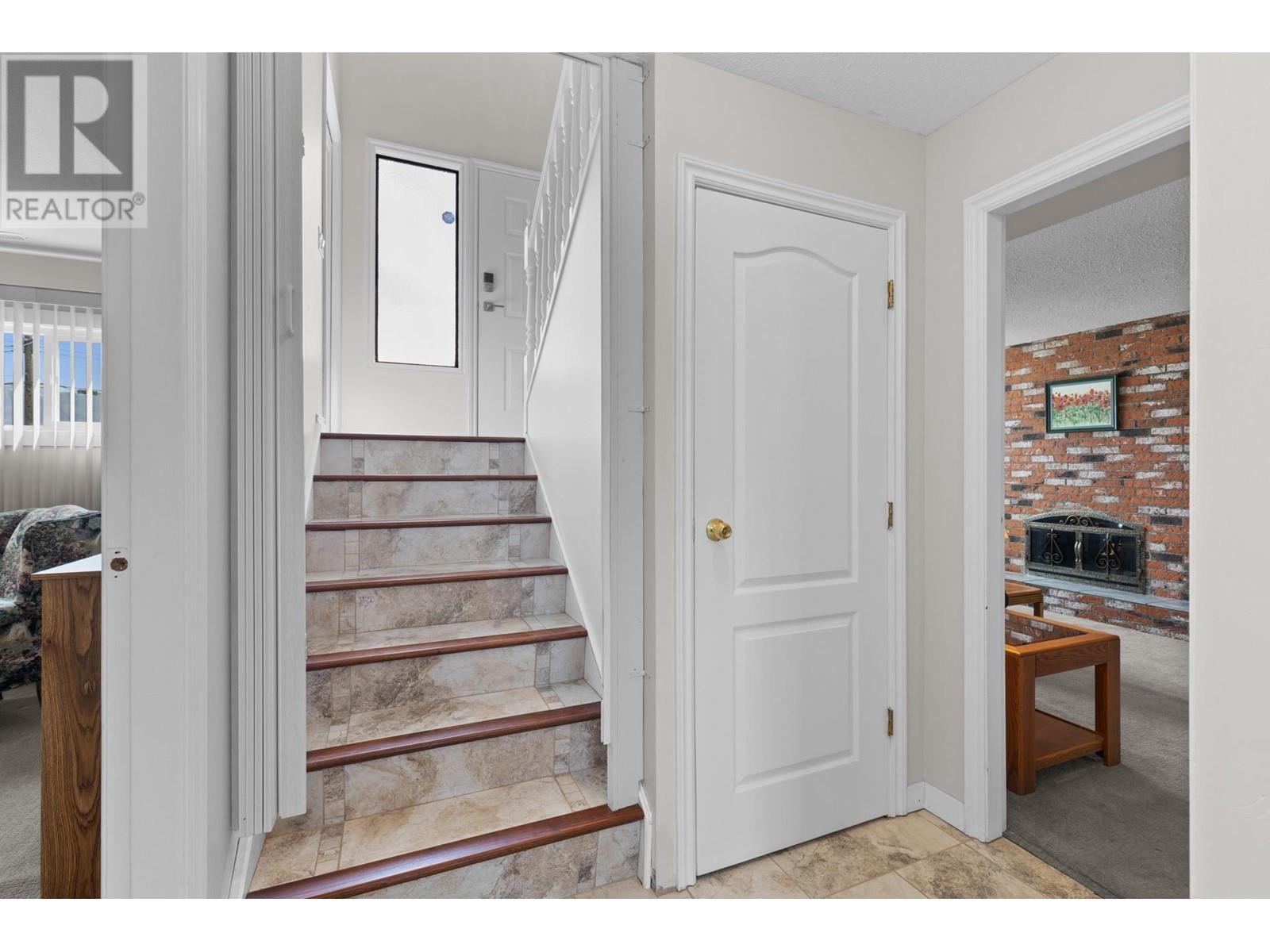  2138 Witt Road, West Kelowna