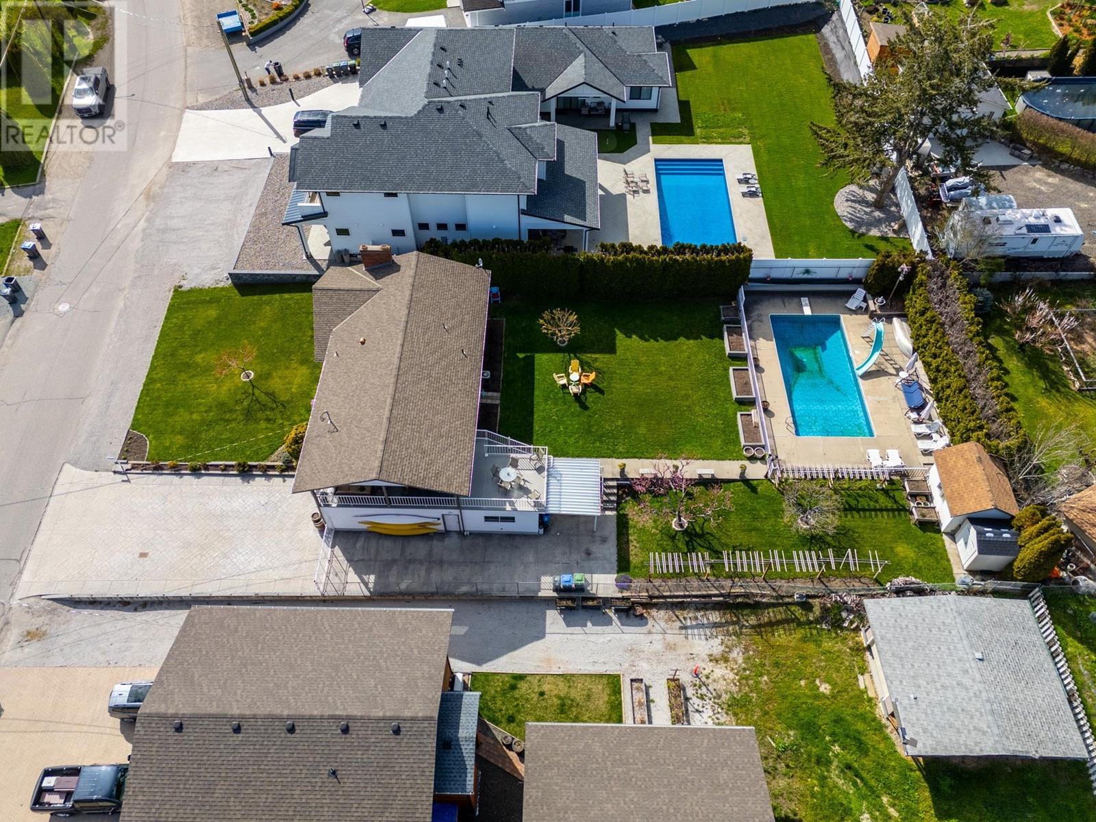 2138 Witt Road, West Kelowna