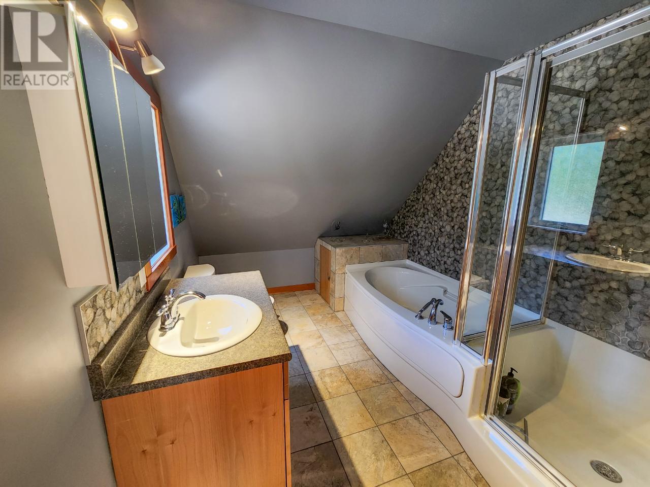 4351 POPLAR RIDGE Road, Krestova