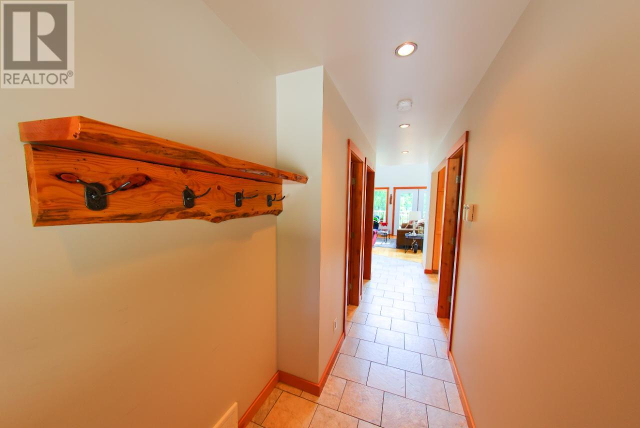 4351 POPLAR RIDGE Road, Krestova