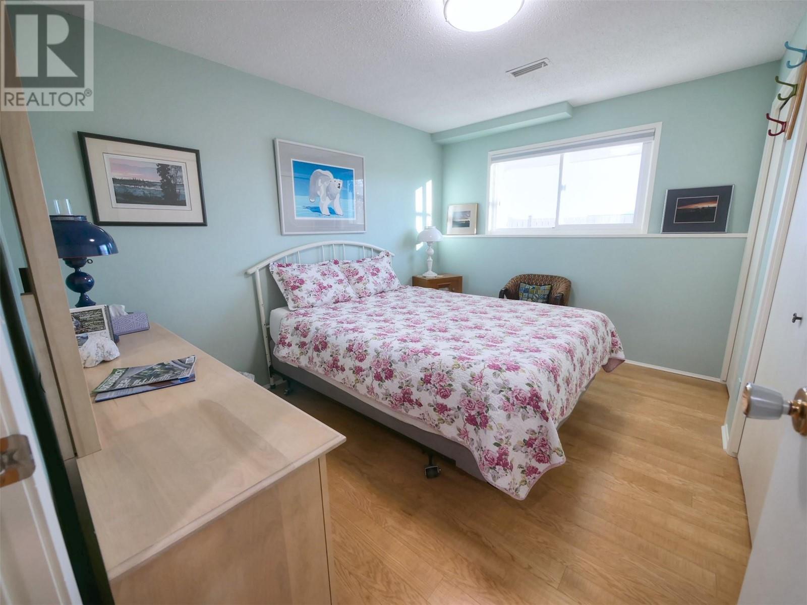 213 24TH Avenue N, Creston
