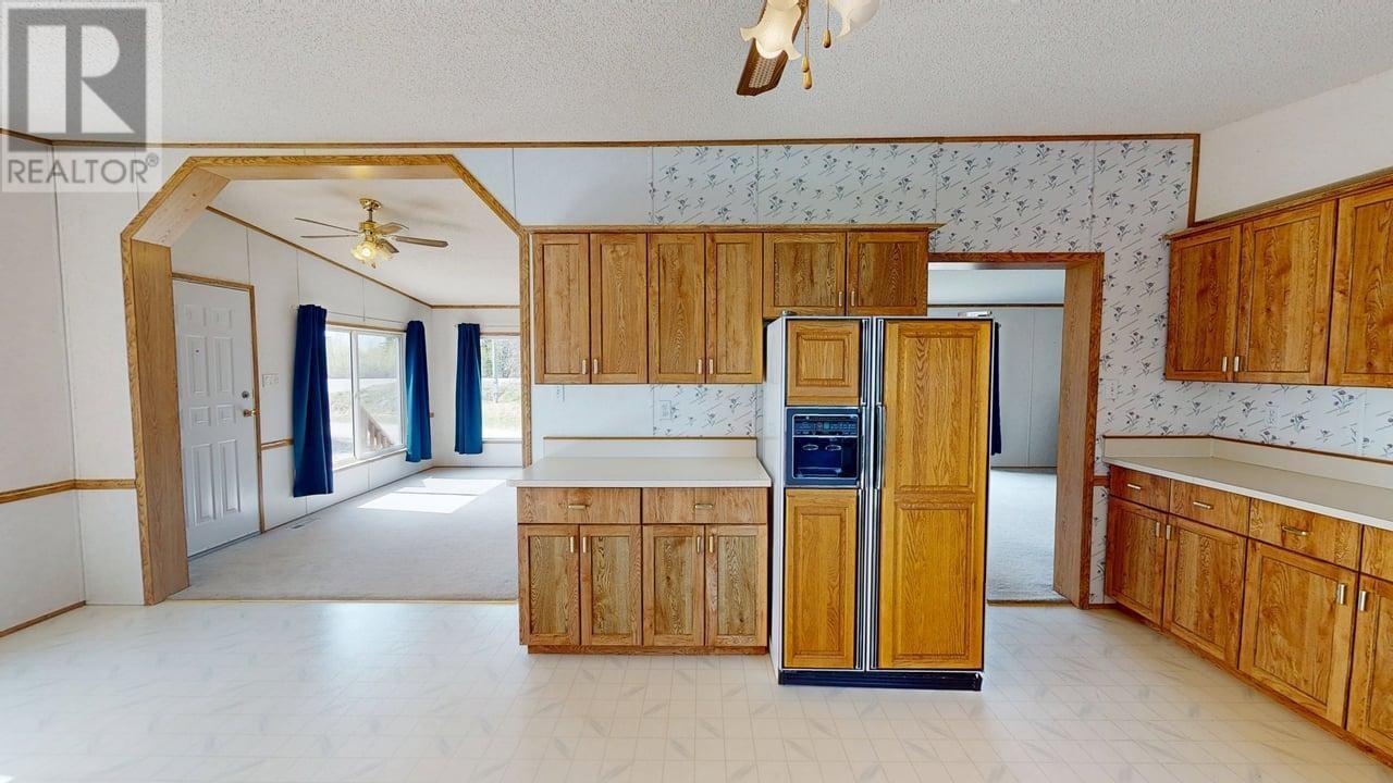 6396 DAISY AVENUE, Fort St. John