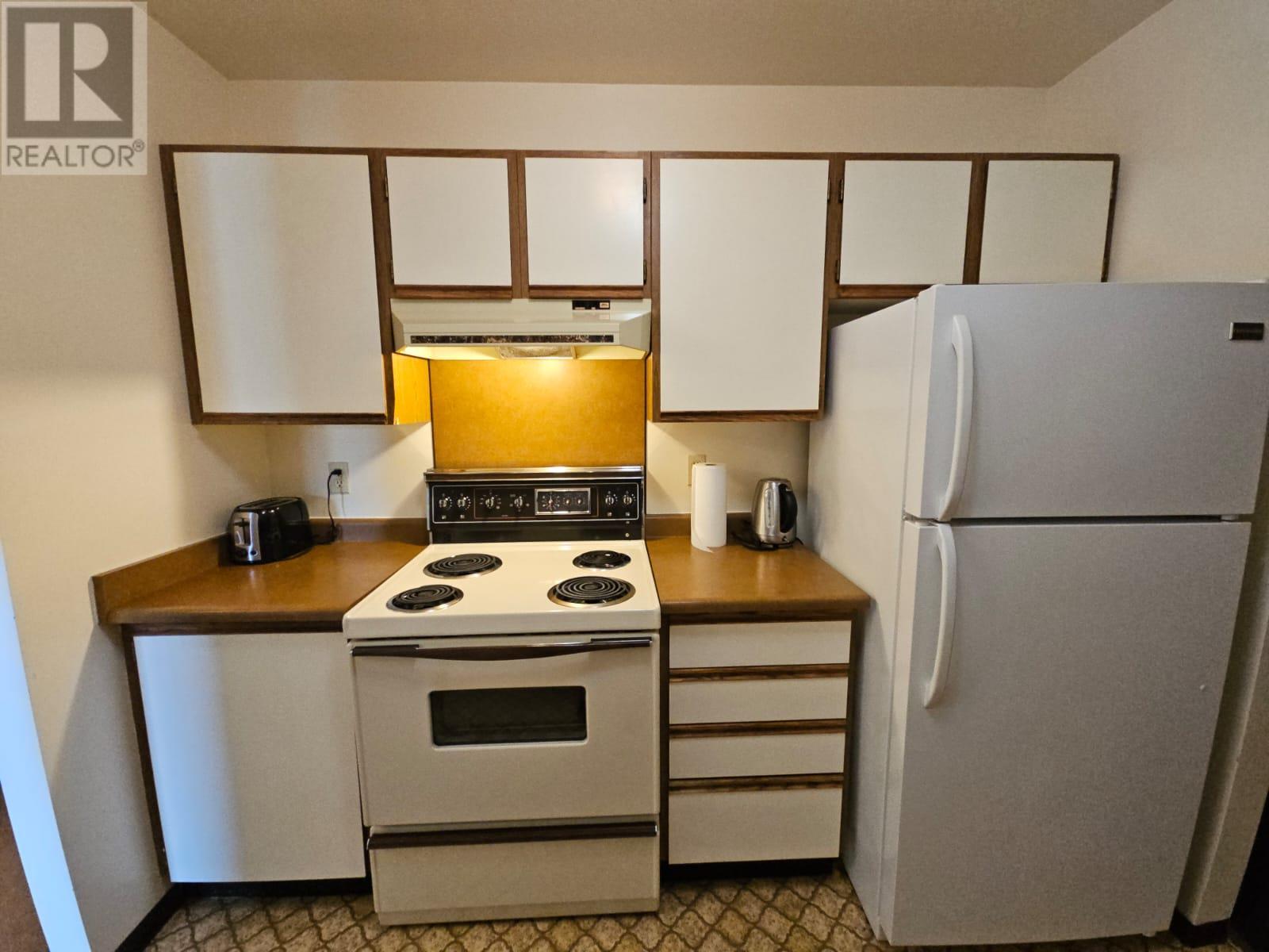 320 NORTHGATE Unit# 310, Tumbler Ridge