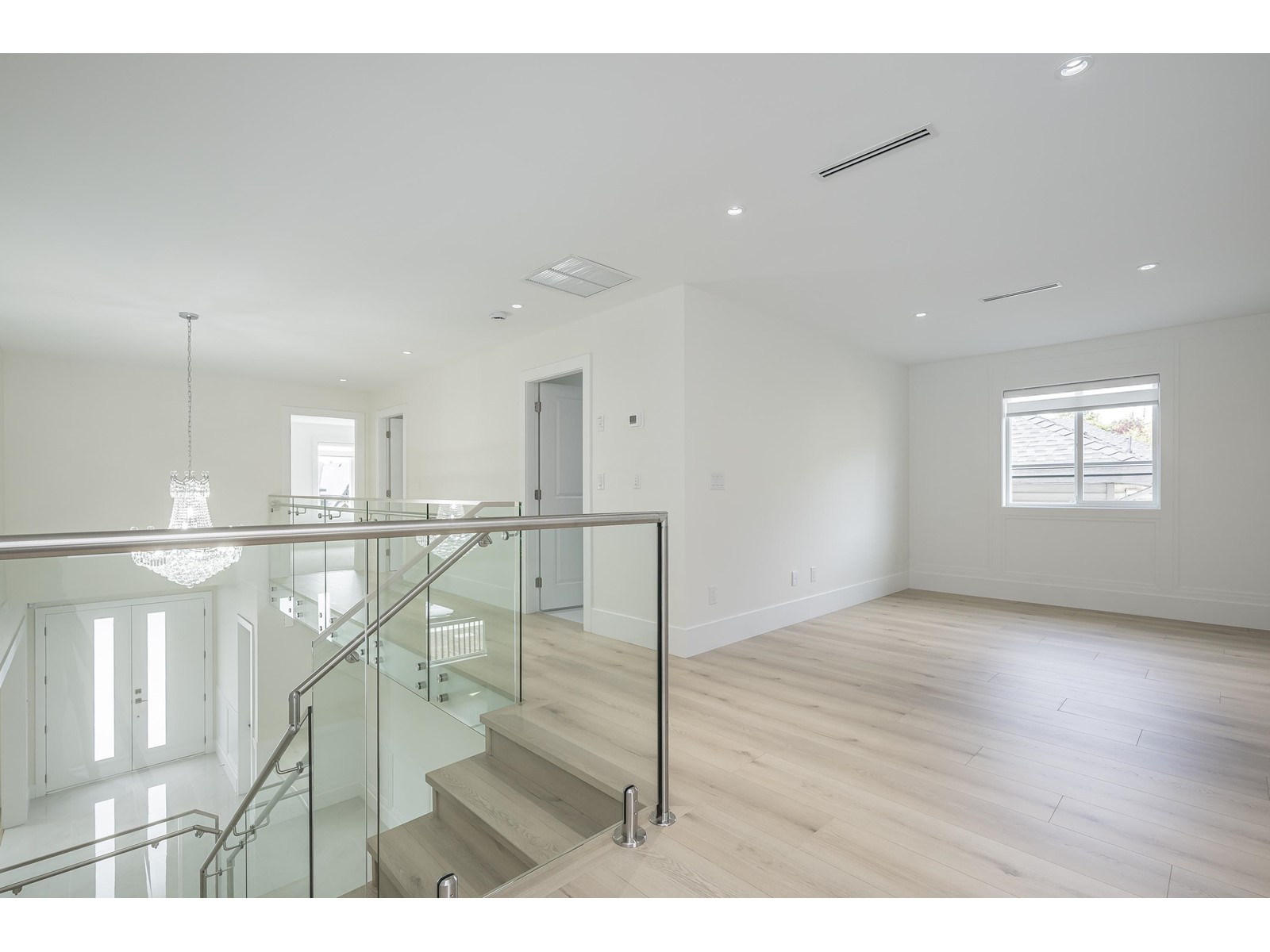 Photo 20 of 15665 82 Avenue, Surrey BC