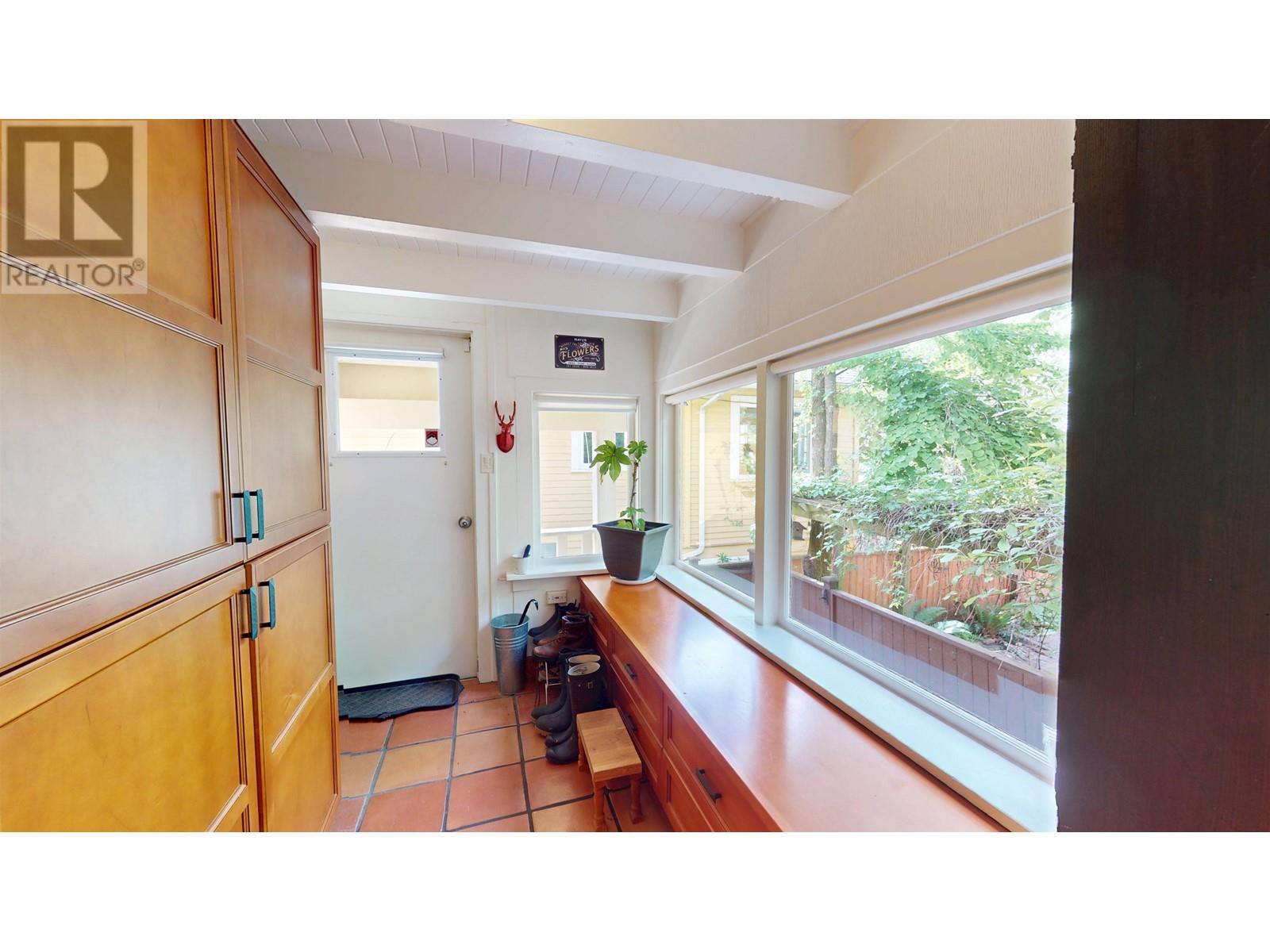 1606 E 15TH AVENUE, Vancouver