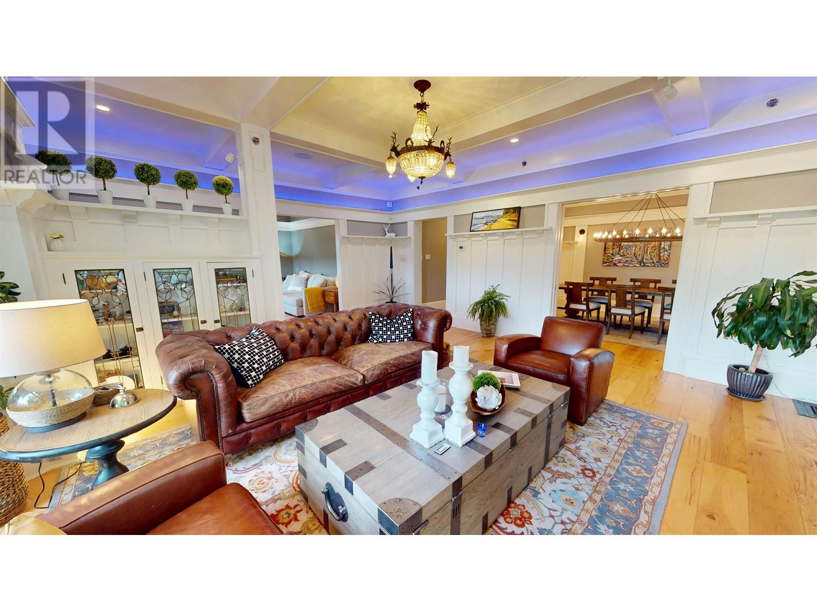 1606 E 15TH AVENUE, Vancouver