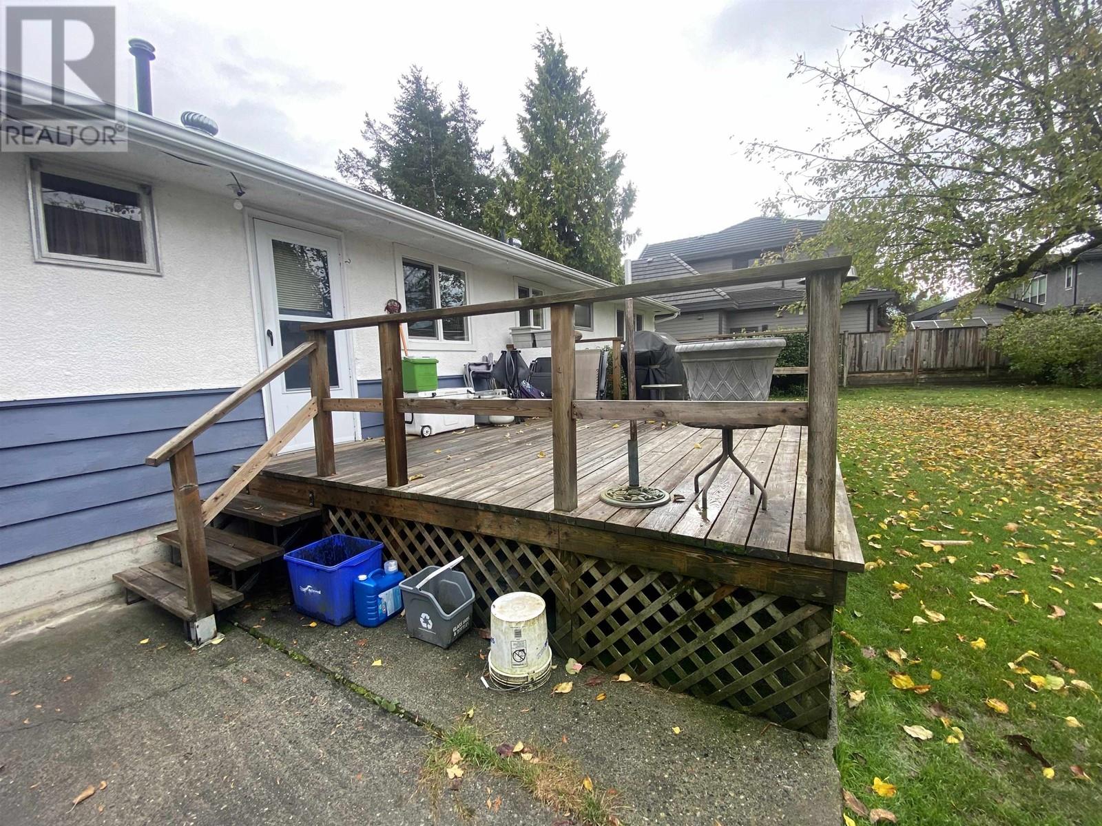 Photo 3 of 8291 Dalemore Road, Richmond BC