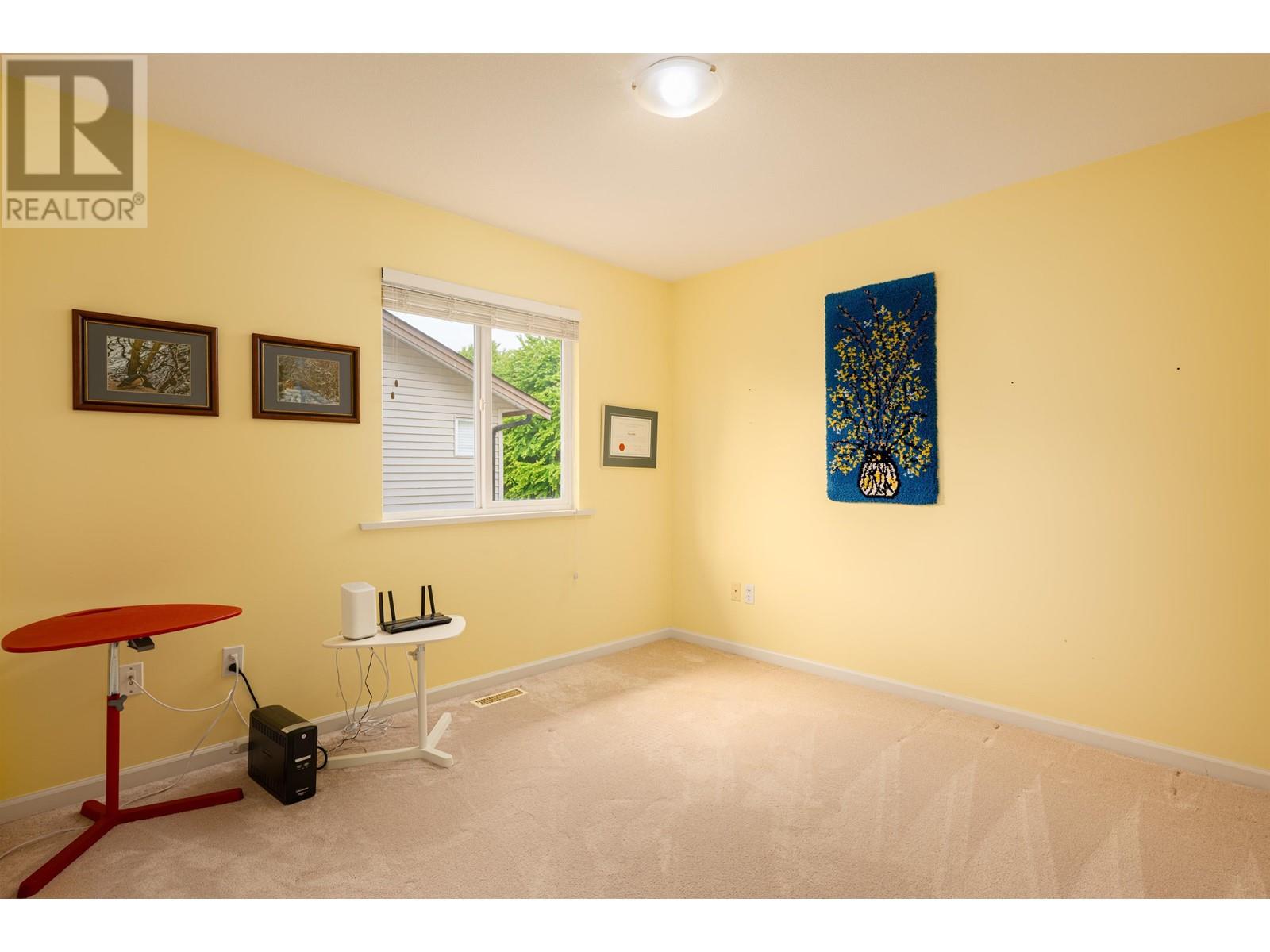11271 SOUTHGATE ROAD, Pitt Meadows