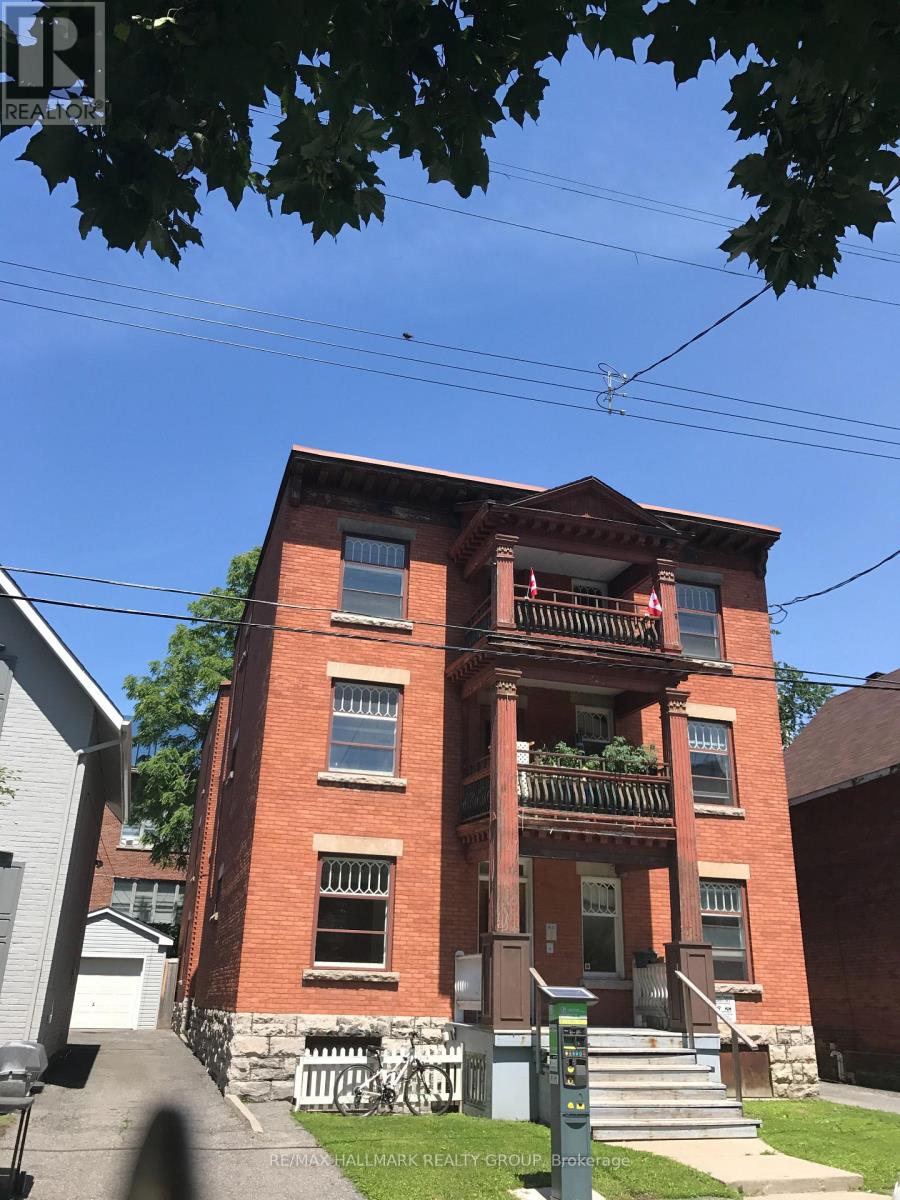 Welcome to 421 Lisgar - Unit 3