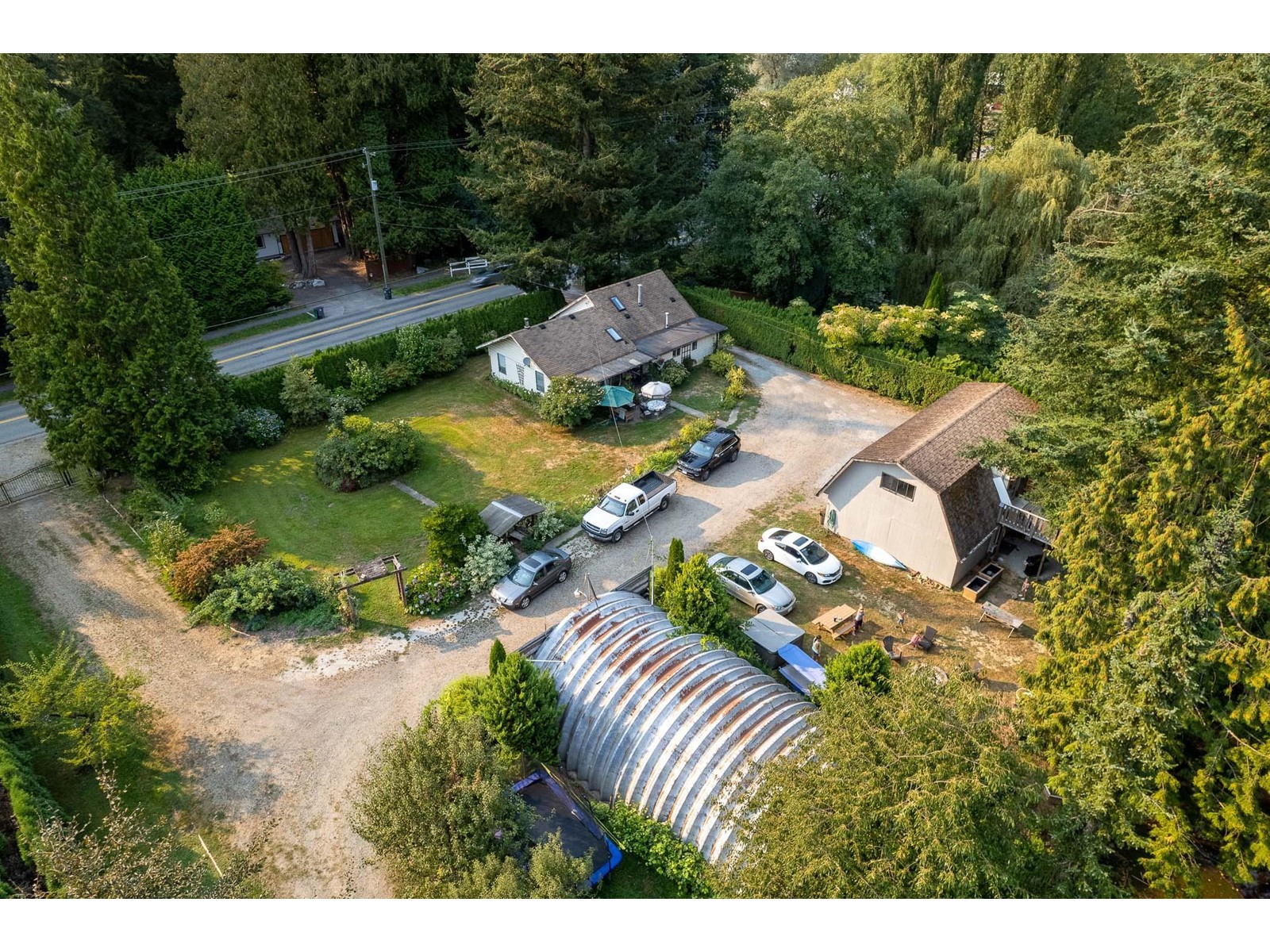 Photo 5 of 2916 184 Street, Surrey BC