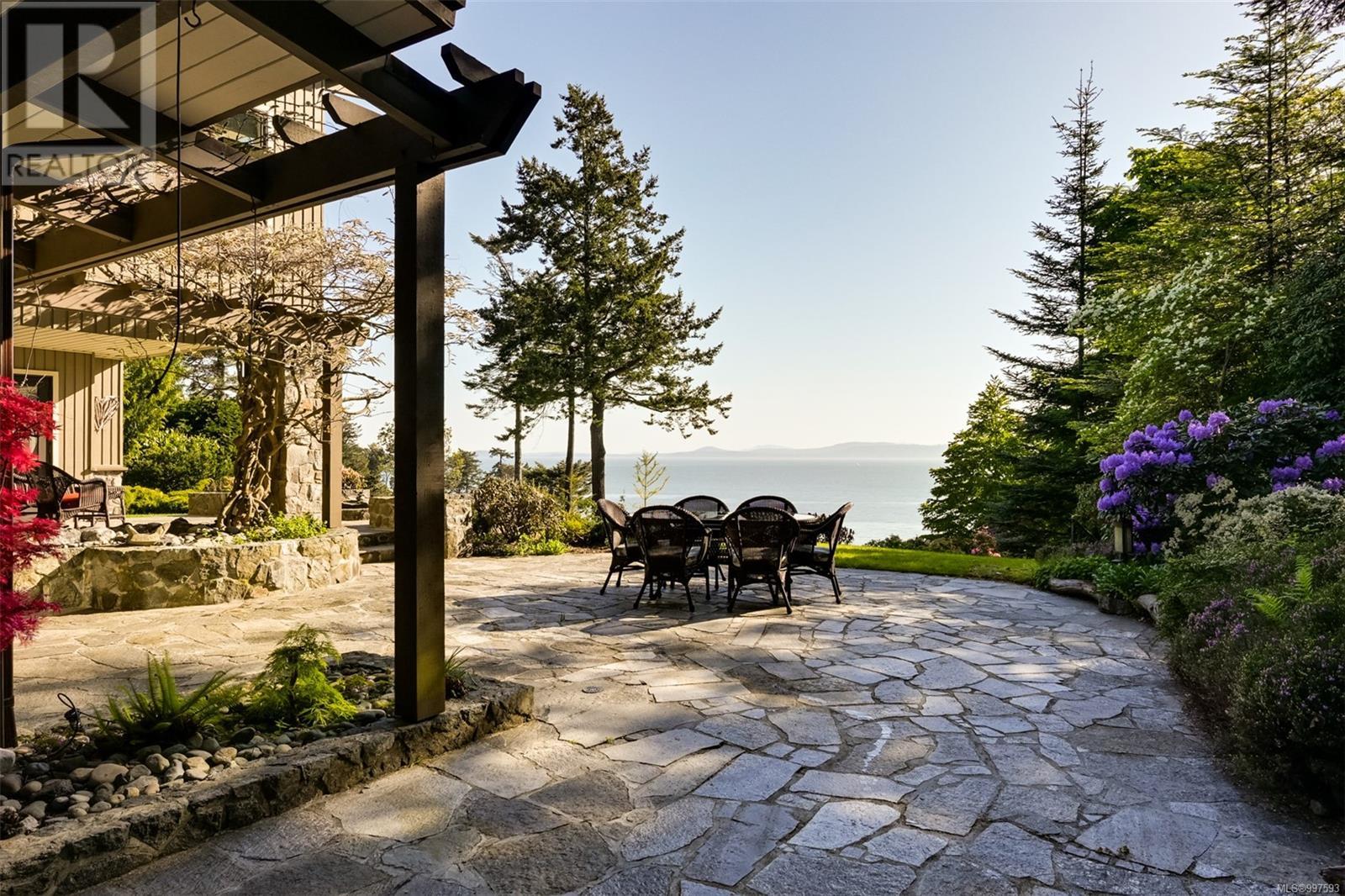  2248 Arbutus Road, Saanich