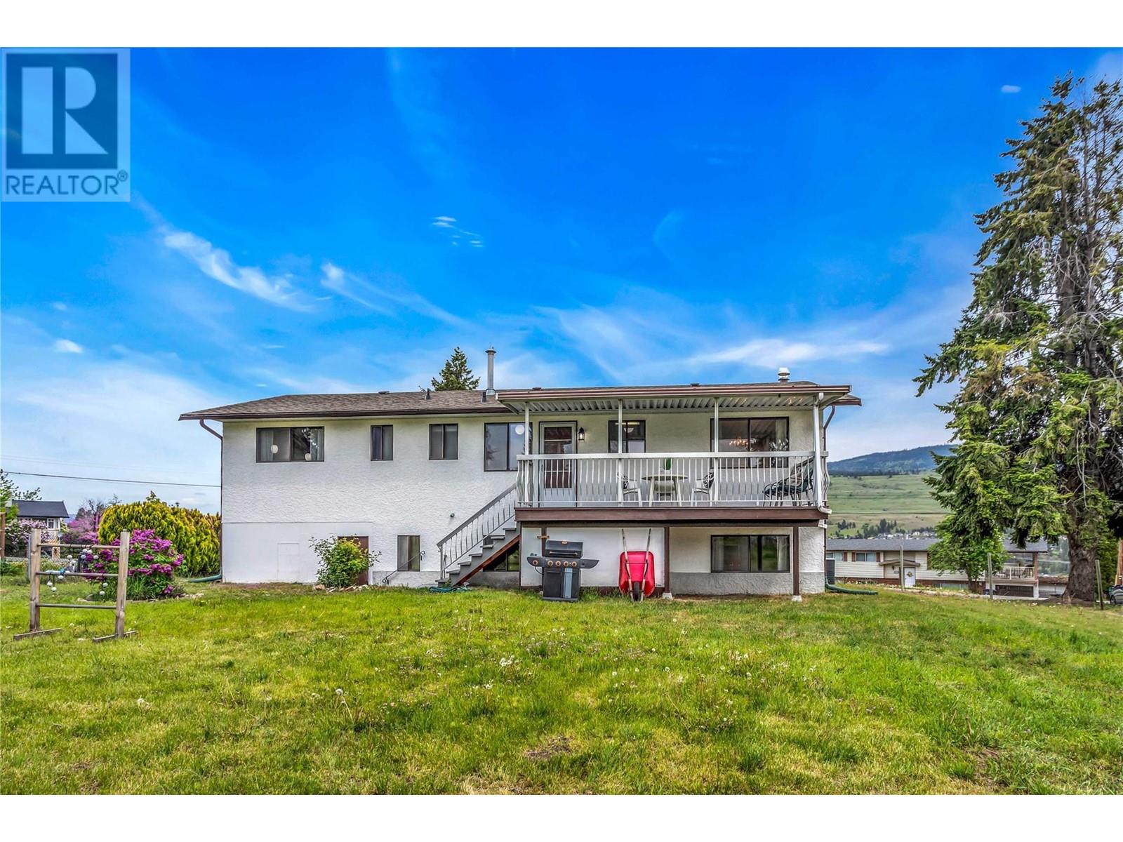  10090 Kel Vern Crescent, Lake Country