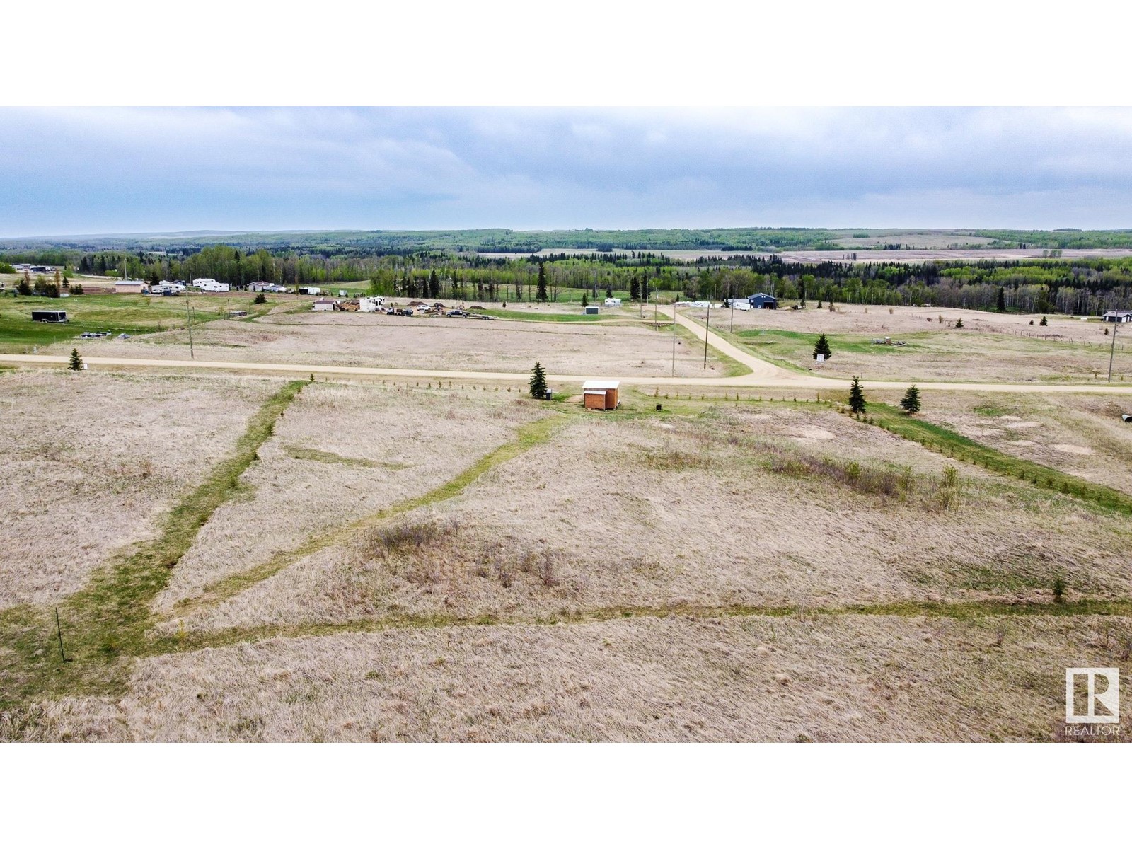 Photo 2 of 16 River Ridge Es, Rural Wetaskiwin County AB