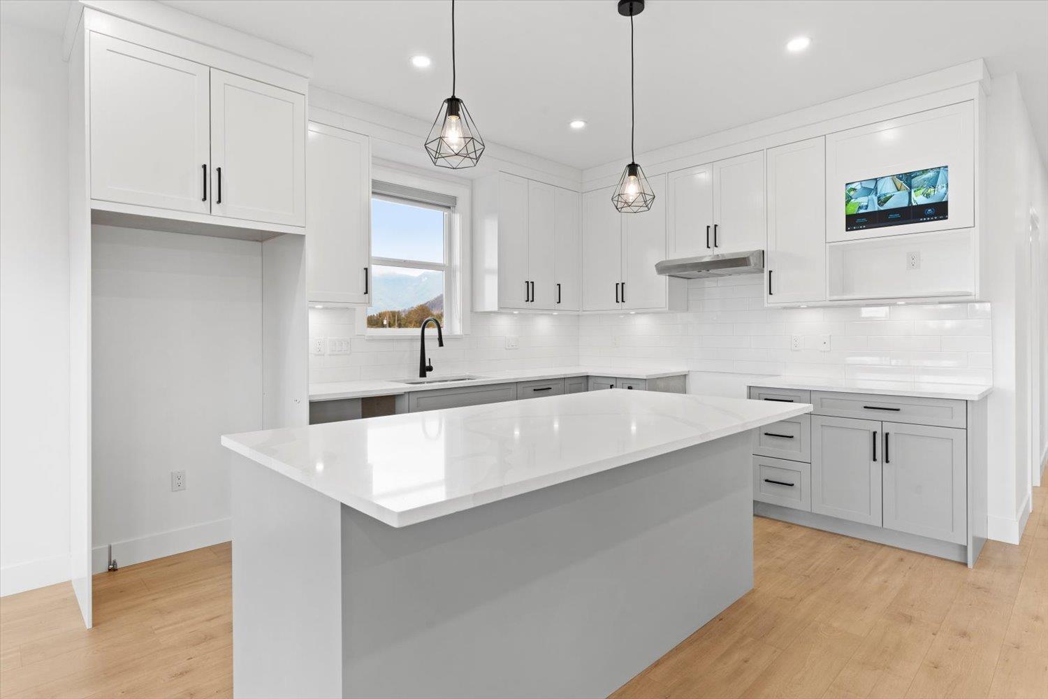 Photo 21 of 45480 Wellington Avenue Chilliwack Proper West, Chilliwack BC