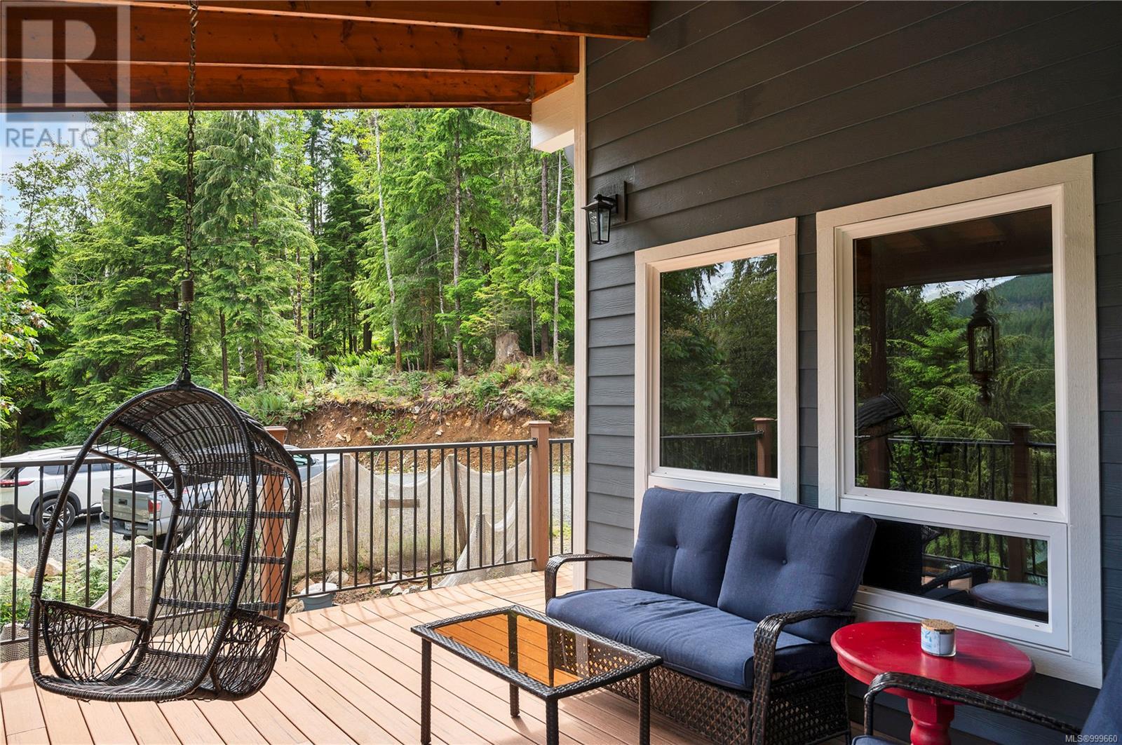 1646 Kanish View Dr, Quadra Island