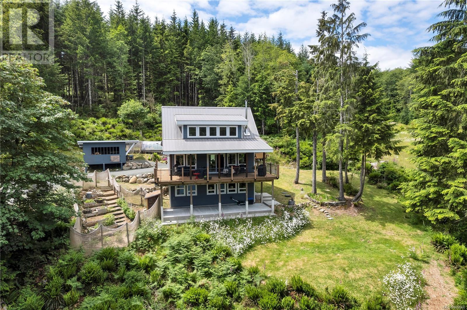 1646 Kanish View Dr, Quadra Island