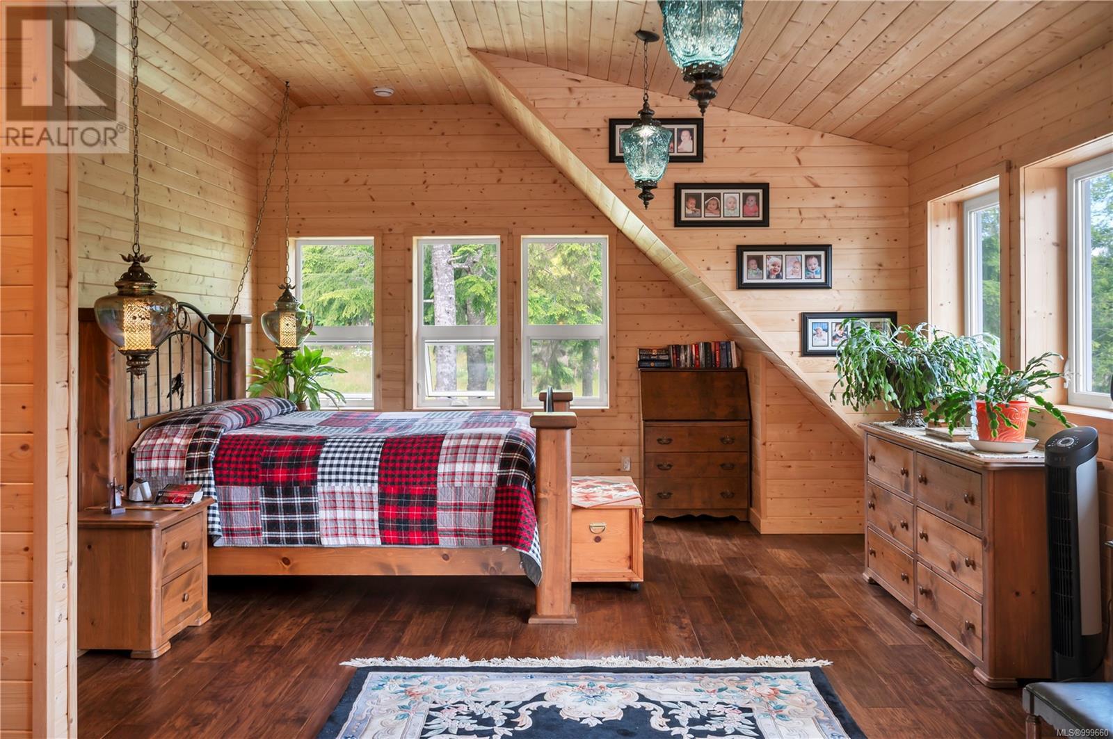 1646 Kanish View Dr, Quadra Island
