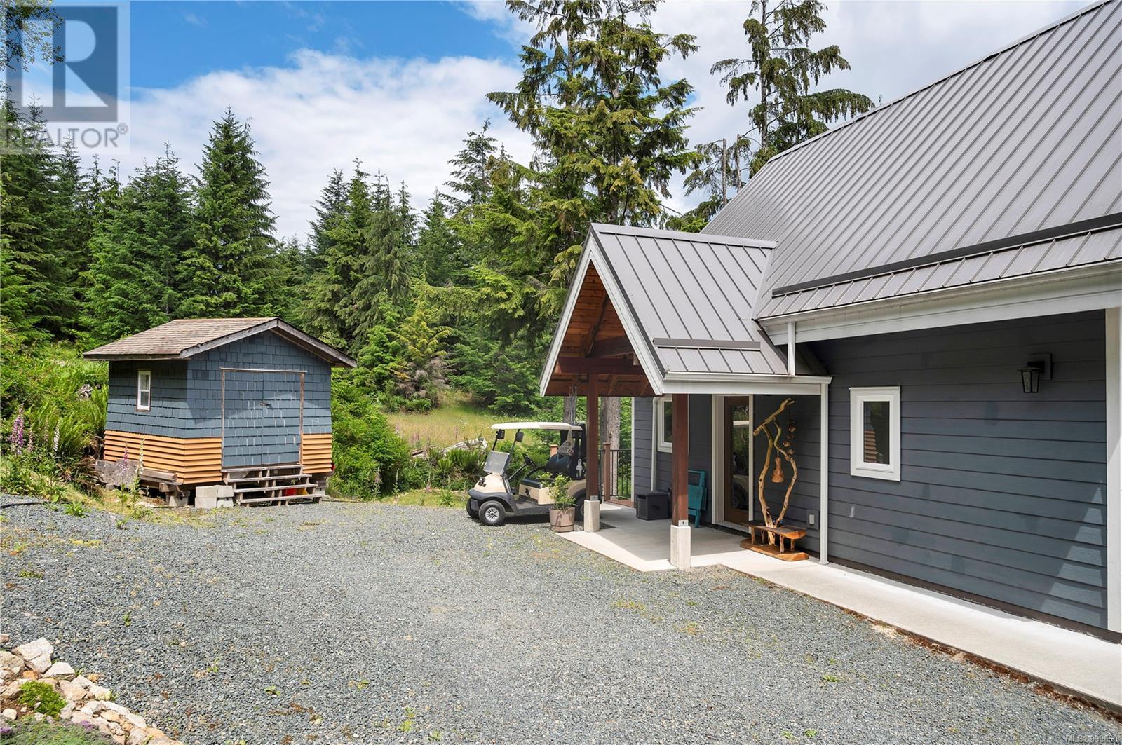 1646 Kanish View Dr, Quadra Island