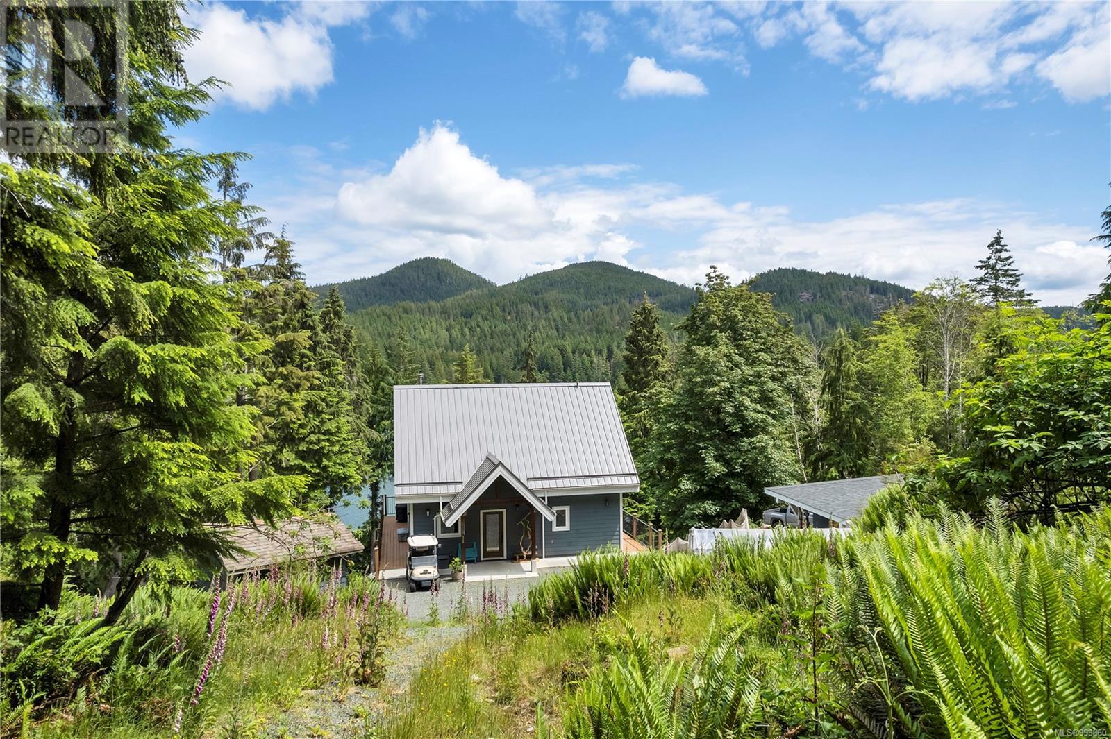 1646 Kanish View Dr, Quadra Island