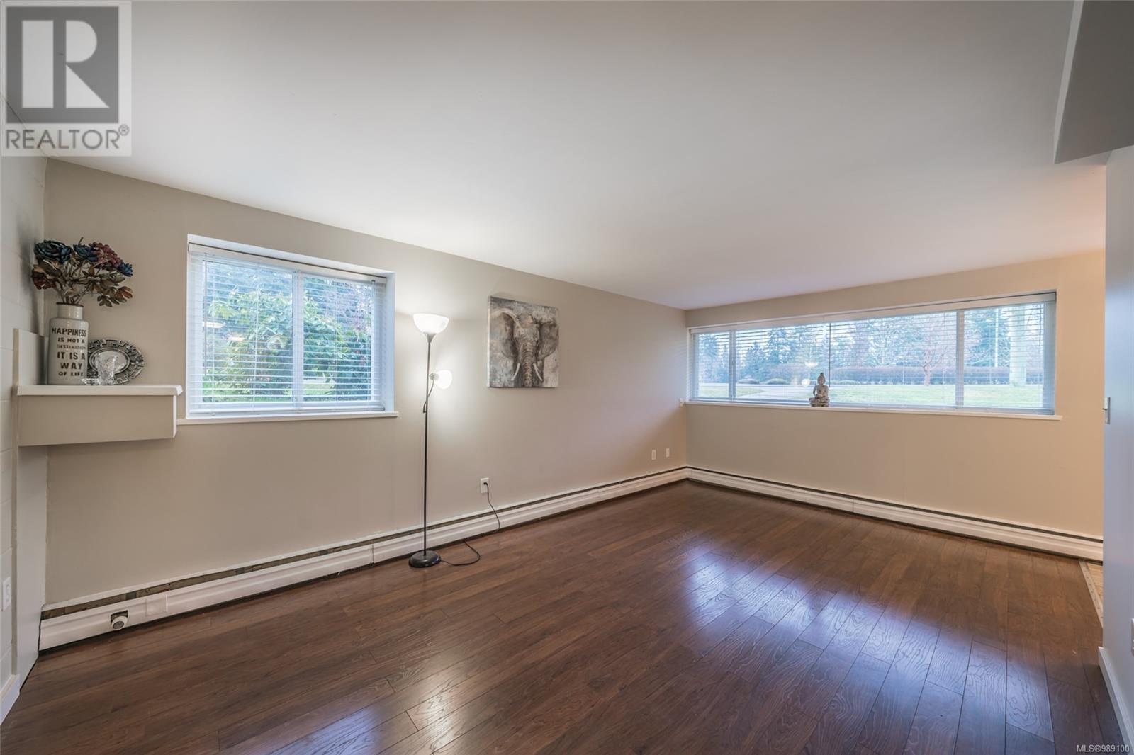 1102 1097 Bowen Rd, Nanaimo