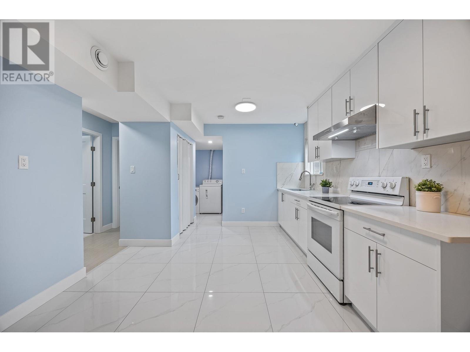 6043 45 Avenue, Delta