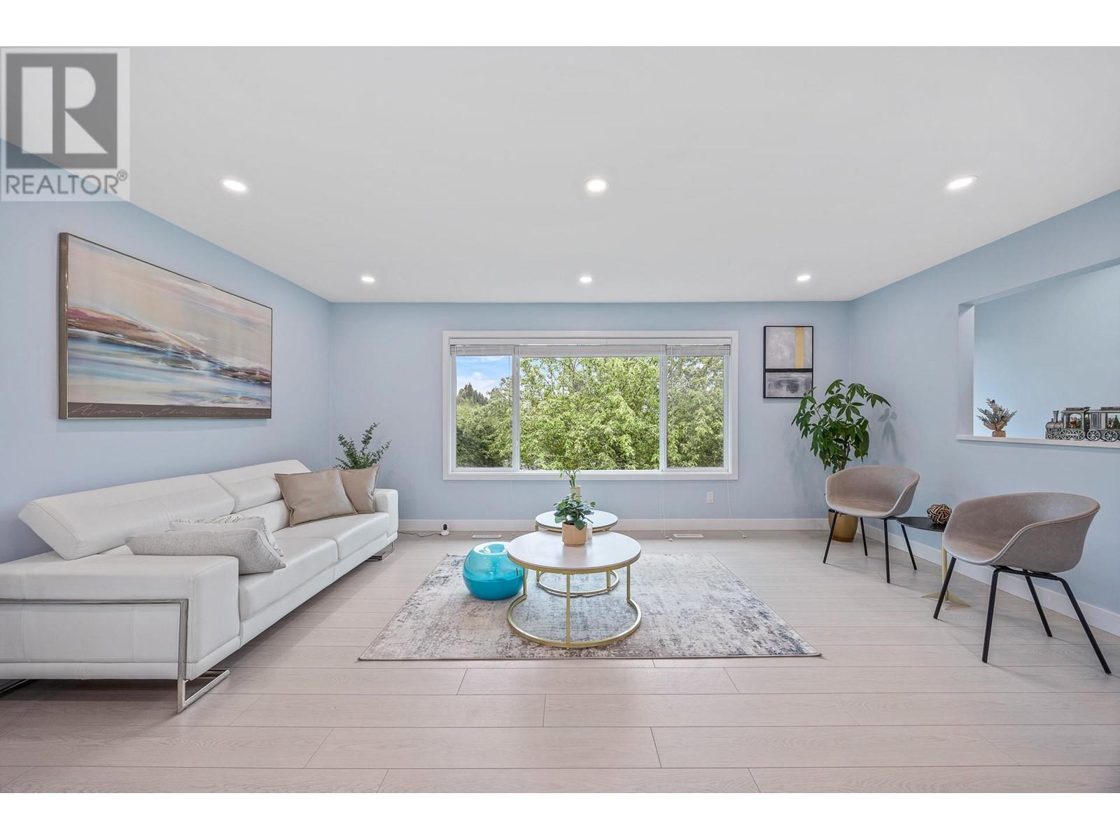 6043 45 Avenue, Delta