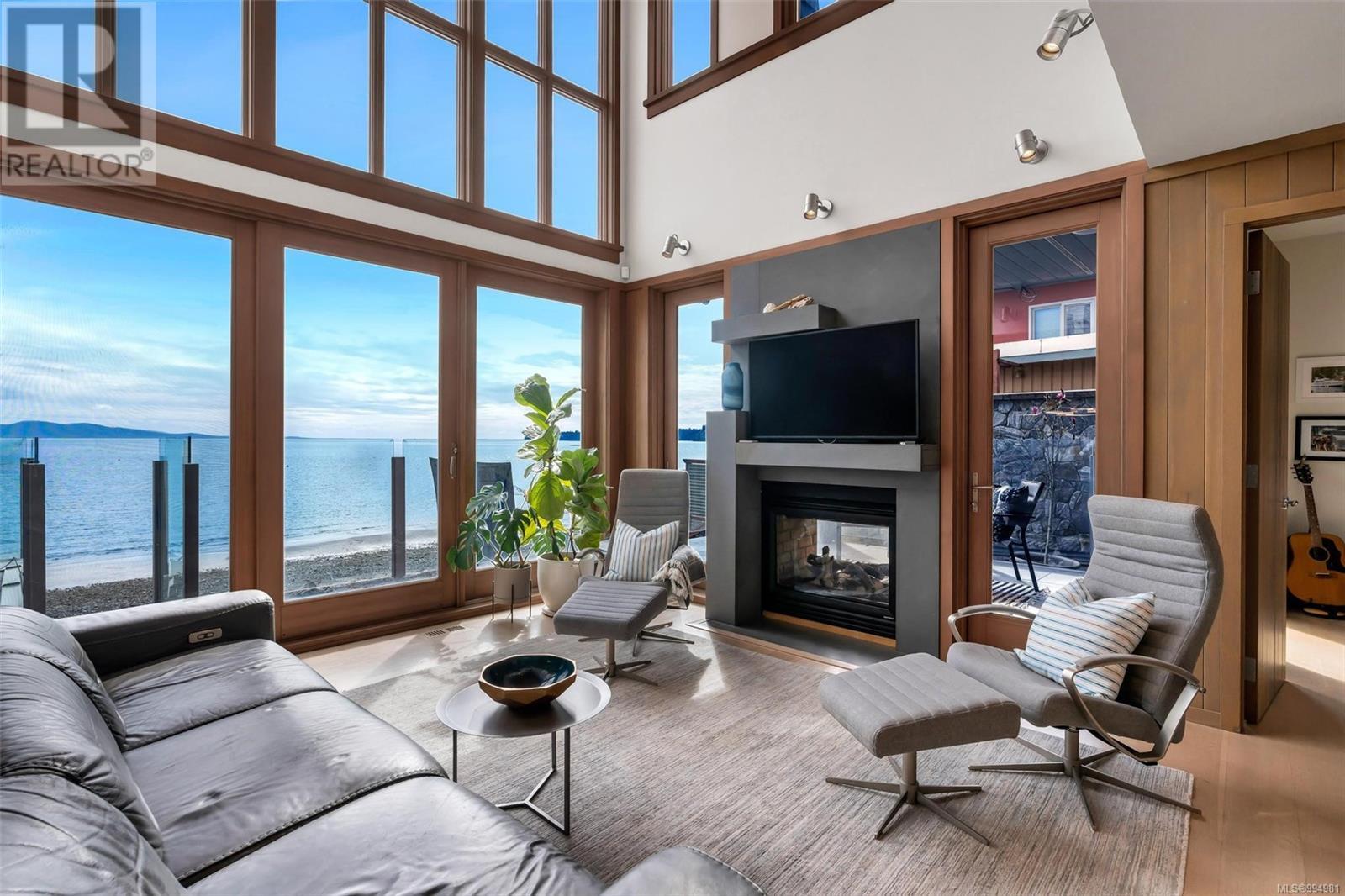  5073 Cordova Bay Road, Saanich