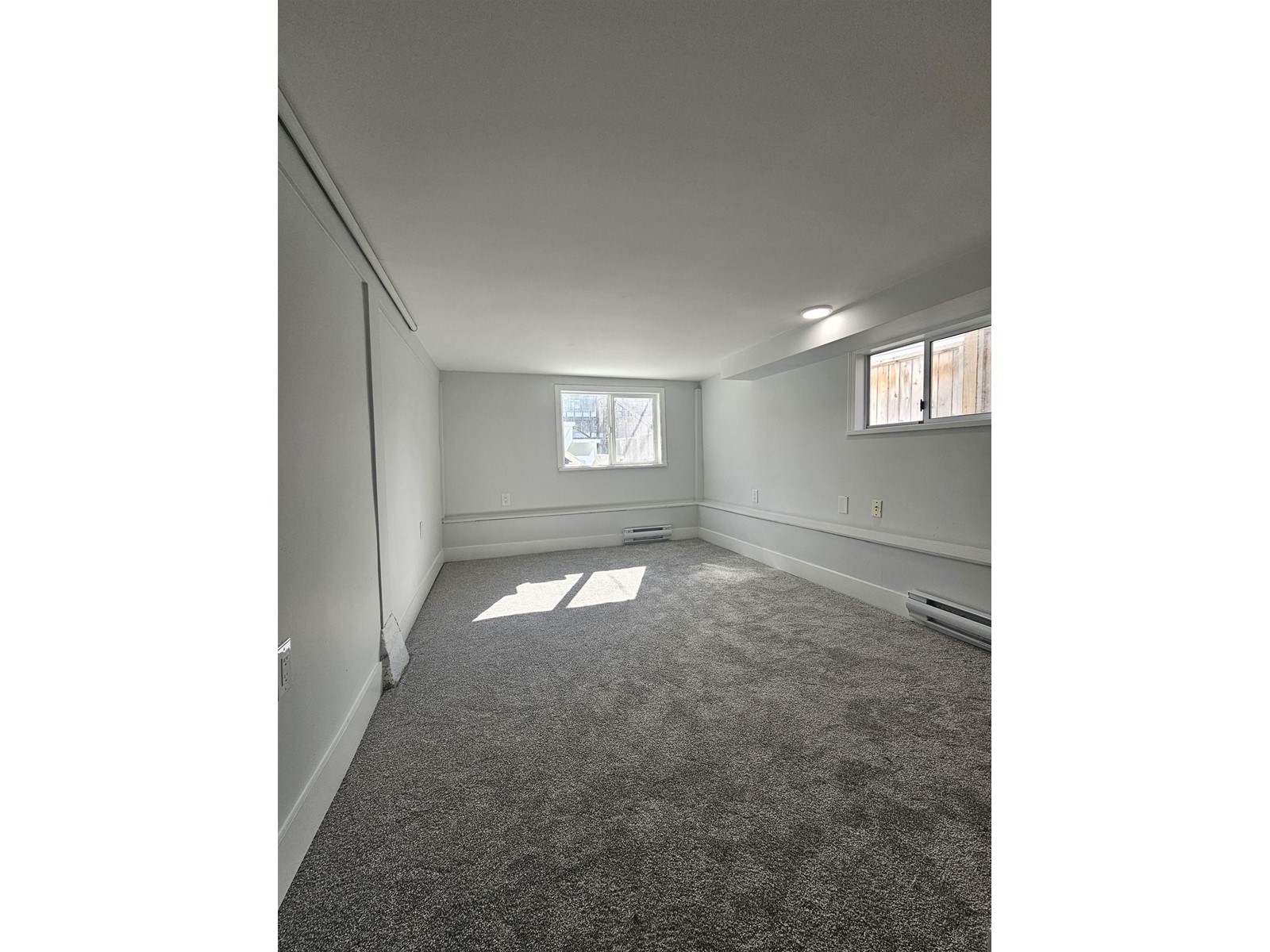 14729 GORDON AVENUE, White Rock real estate listing R2982454