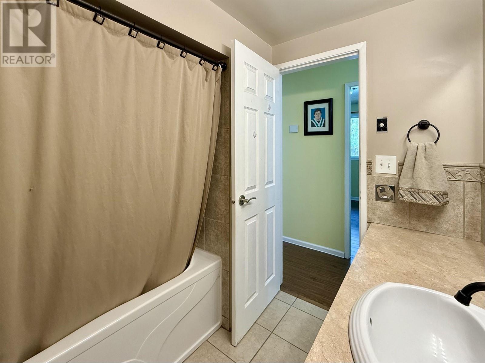 1011 TOOP ROAD, Williams Lake