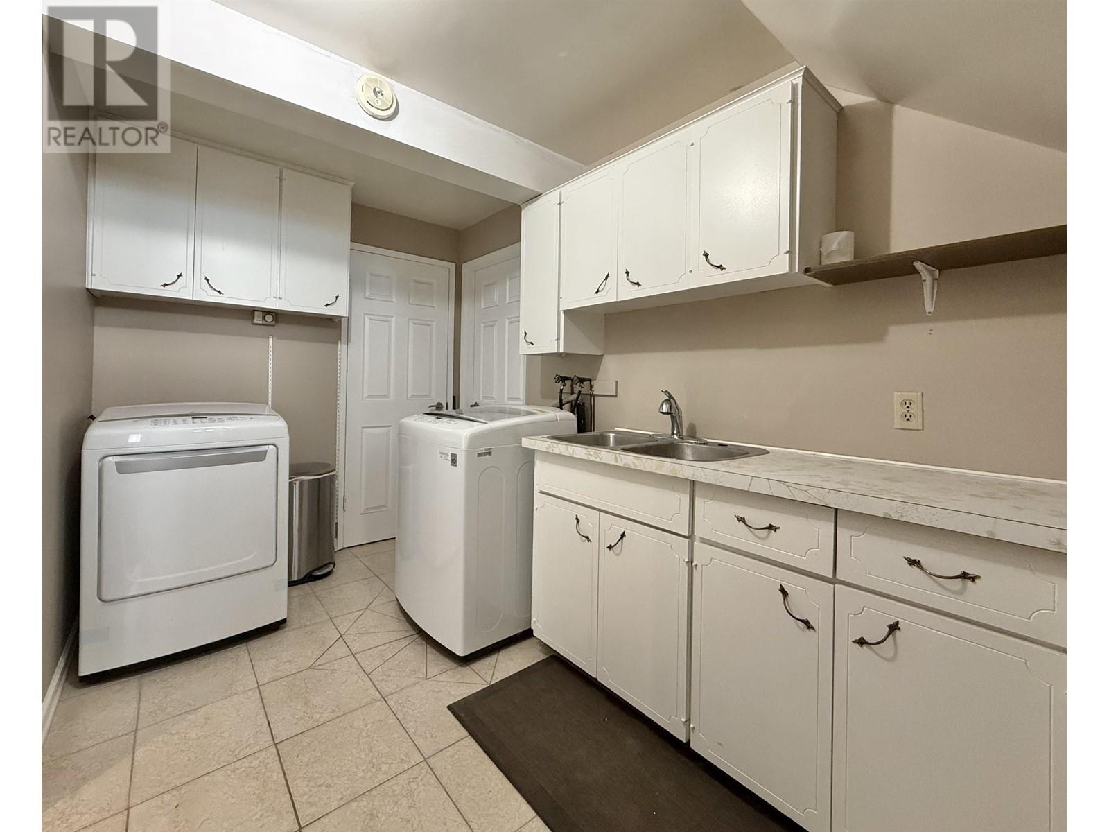 1011 TOOP ROAD, Williams Lake