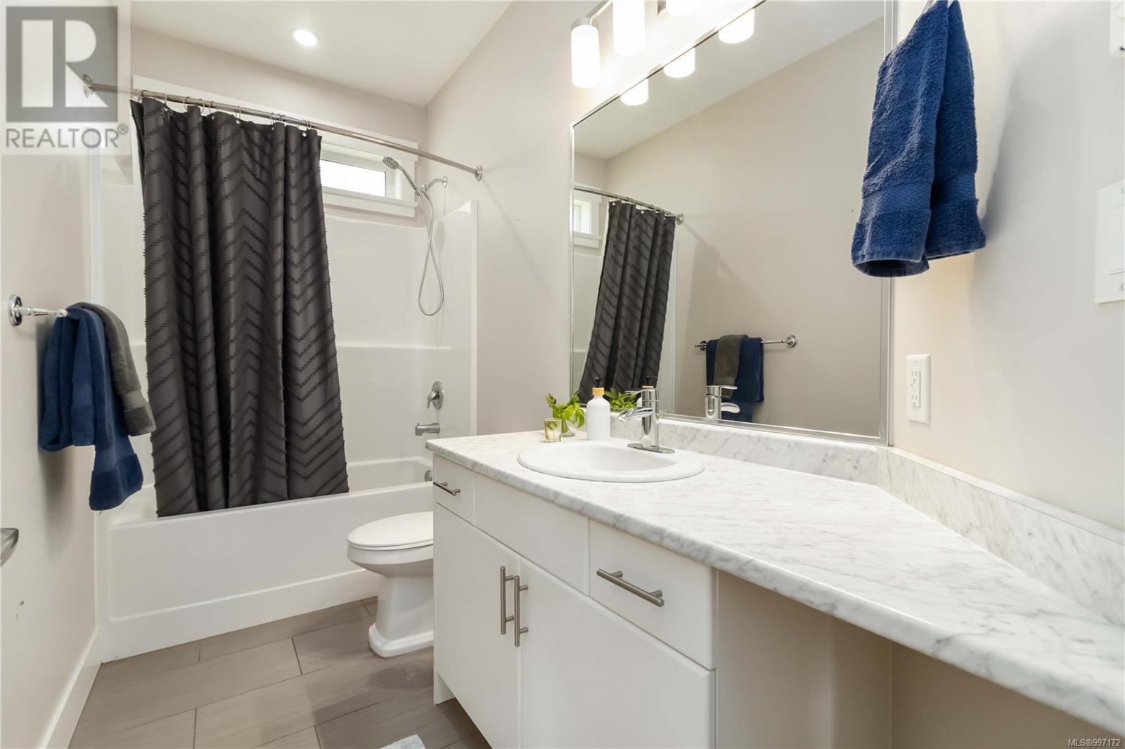  775 Egret Close, Langford