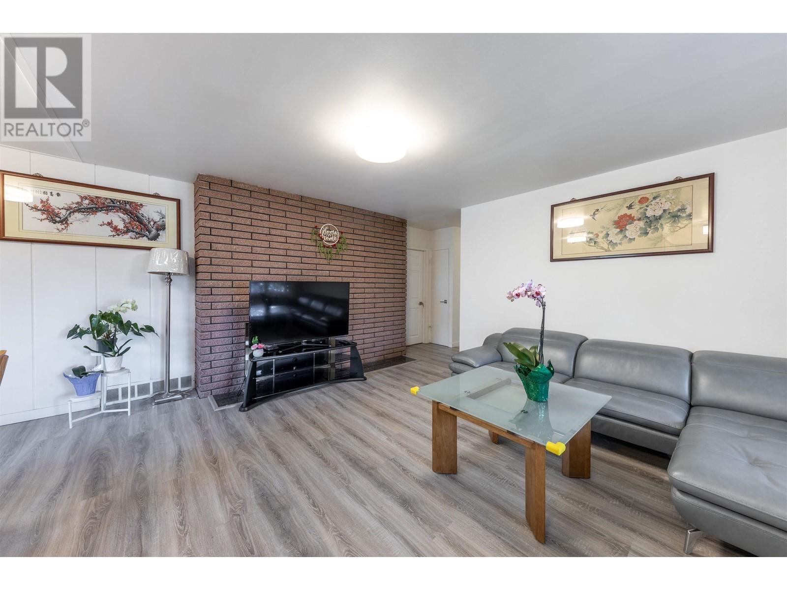 985 WALLACE WYND, Port Moody real estate listing R3001895