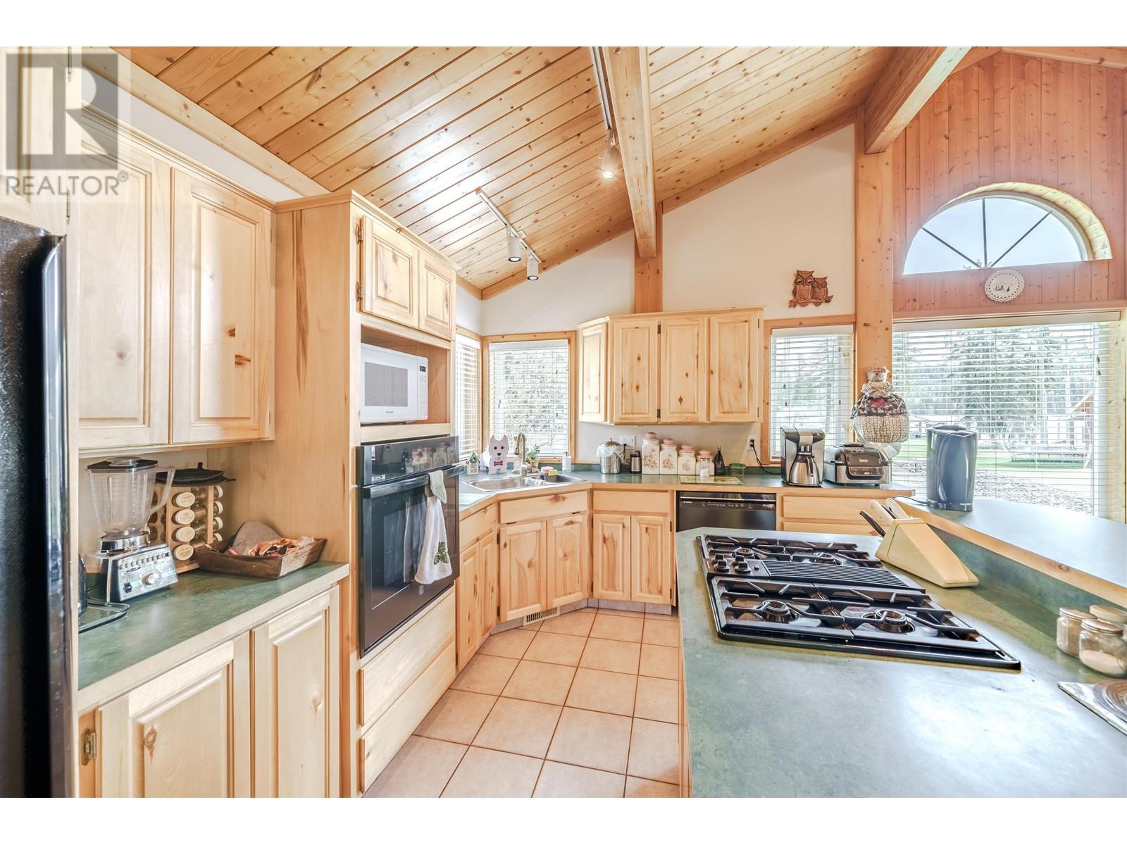 3544 CABIN ROAD, Lac La Hache