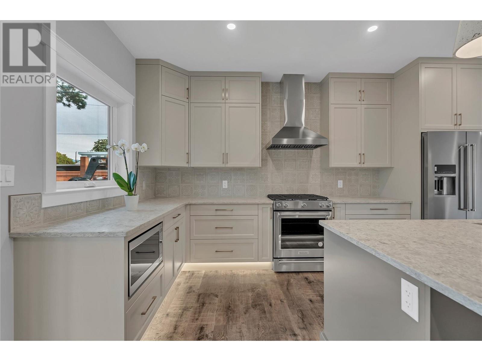  1735 Britton Road, Summerland