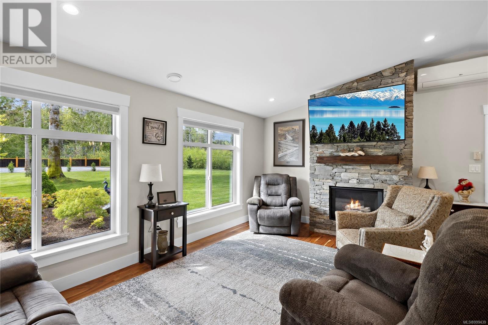  1905 Timberlake Place, Qualicum Beach