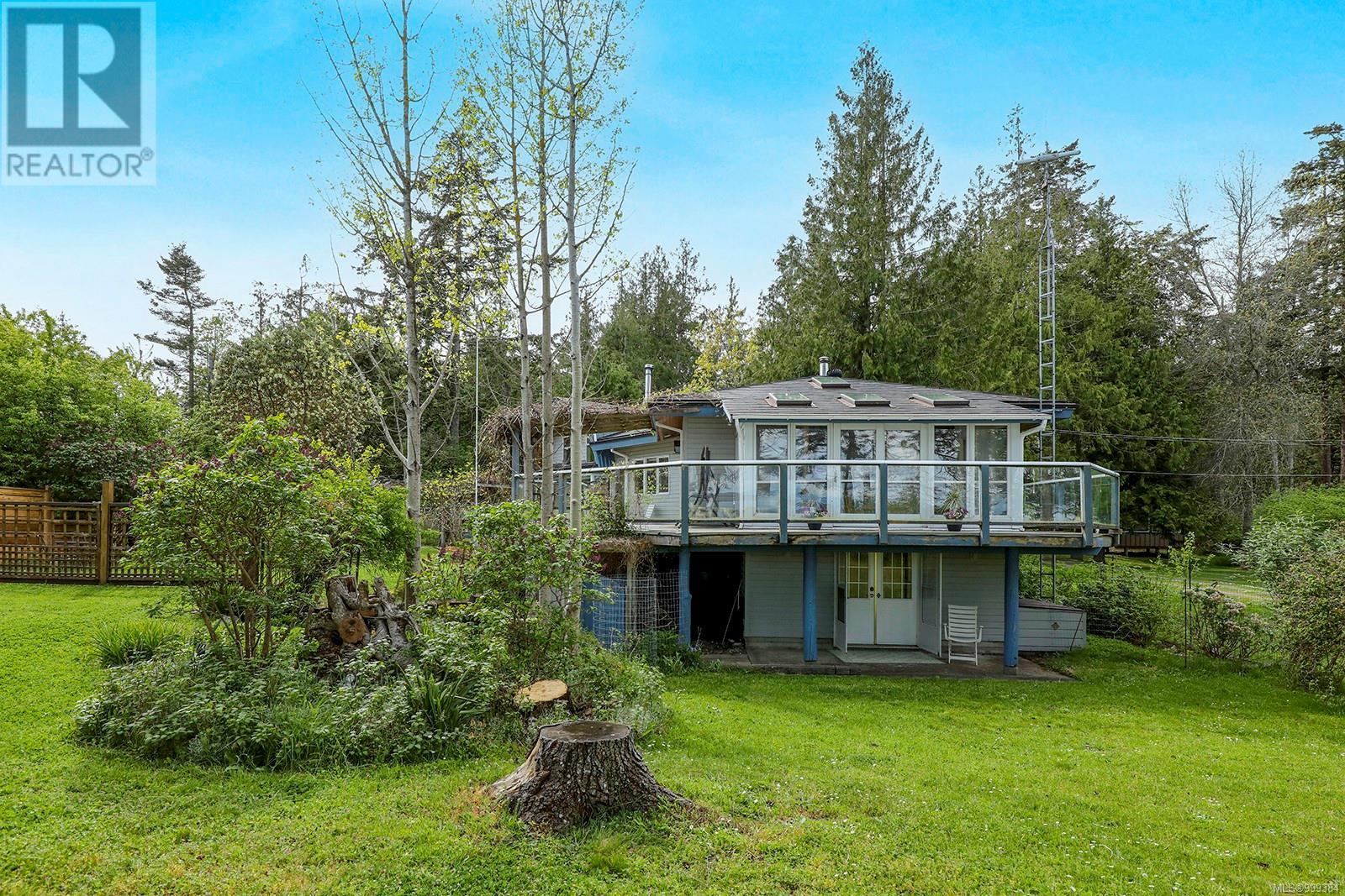 1550 Dalziel Rd, Denman Island