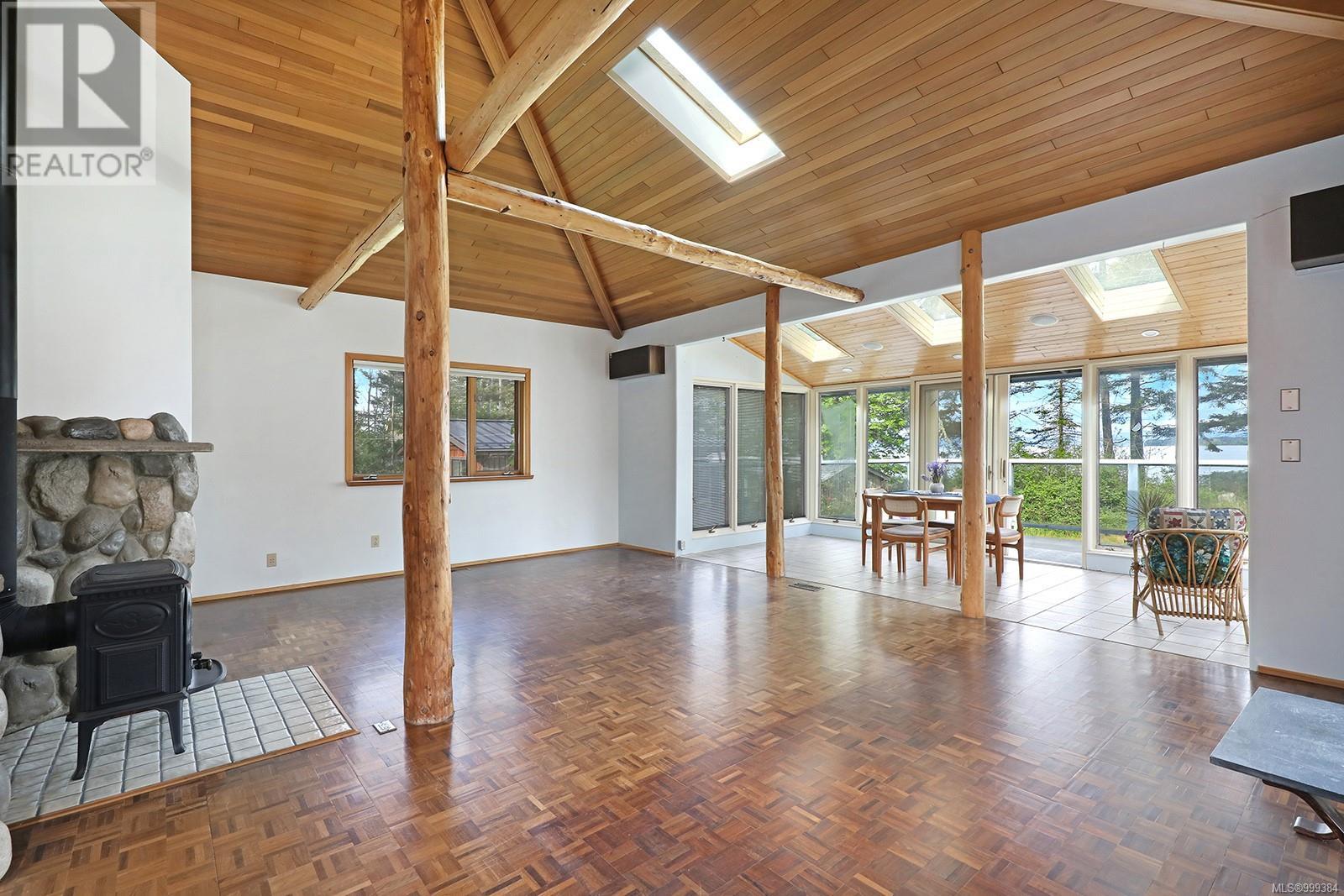 1550 Dalziel Rd, Denman Island