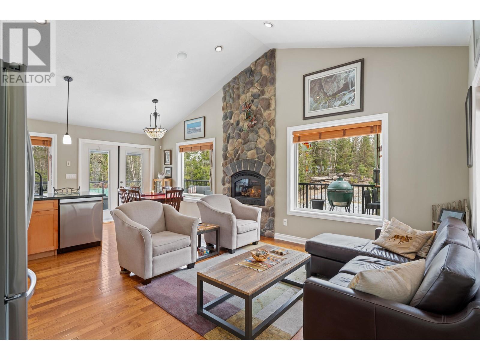 40400 S BEDNESTI LAKE ROAD, Prince George