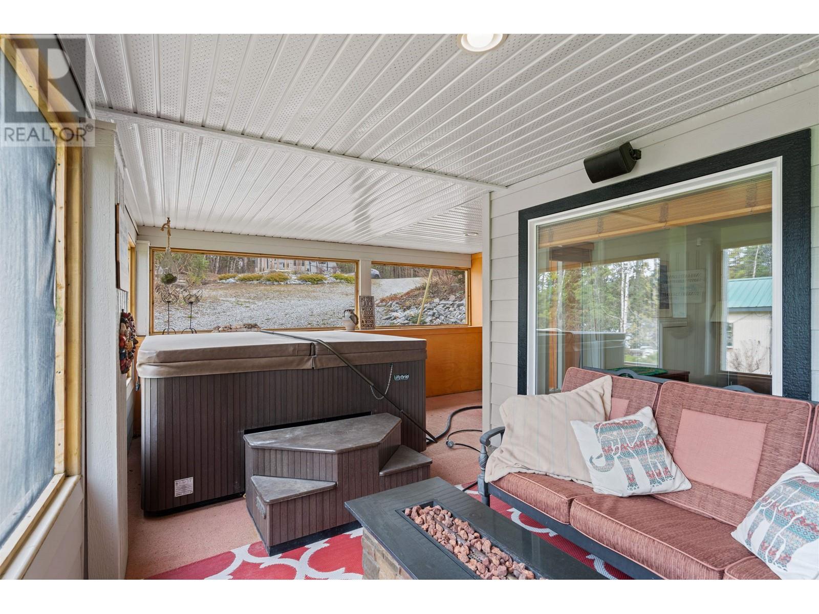 40400 S BEDNESTI LAKE ROAD, Prince George