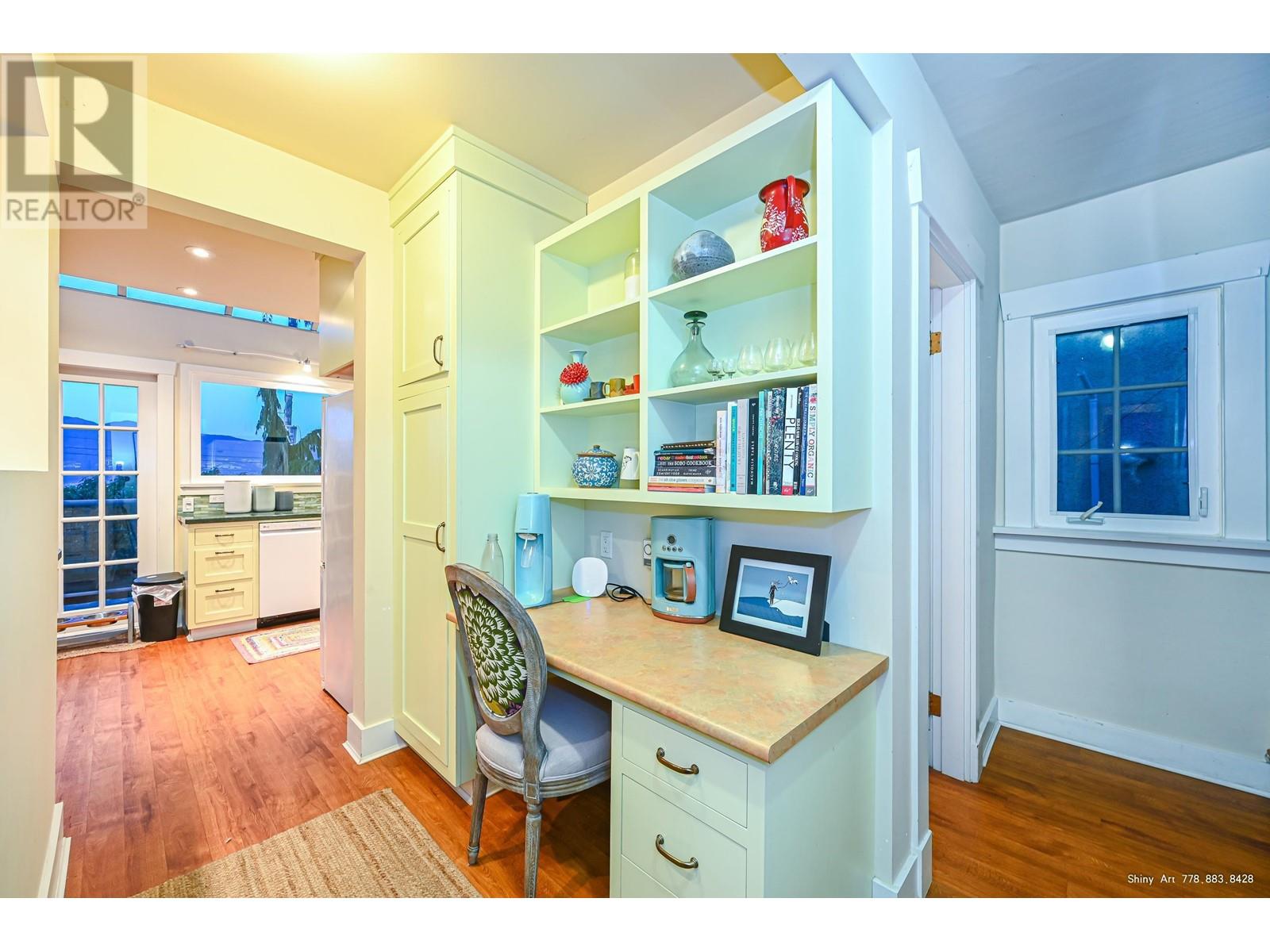 3981 W 11TH AVENUE, Vancouver